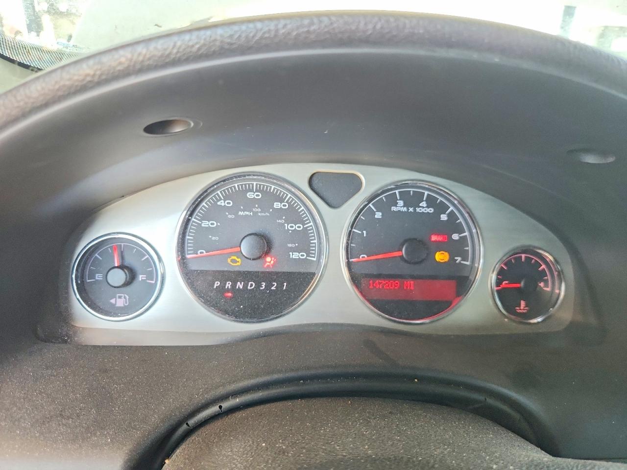 2005 Pontiac Montana Sv6 White vin: 1GMDV03L75D307640