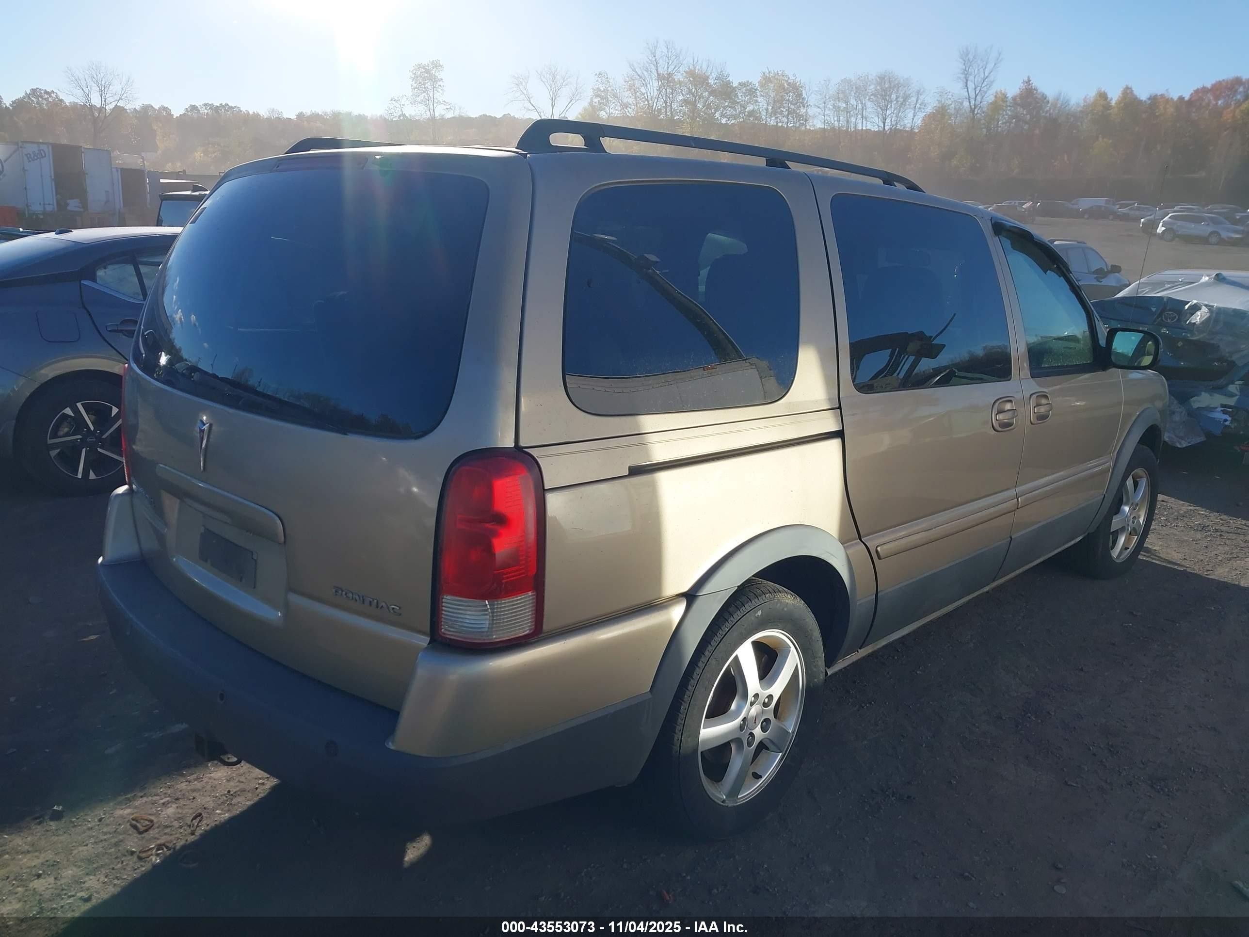2005 Pontiac Montana Sv6 Fwd Gold vin: 1GMDV33L05D225539