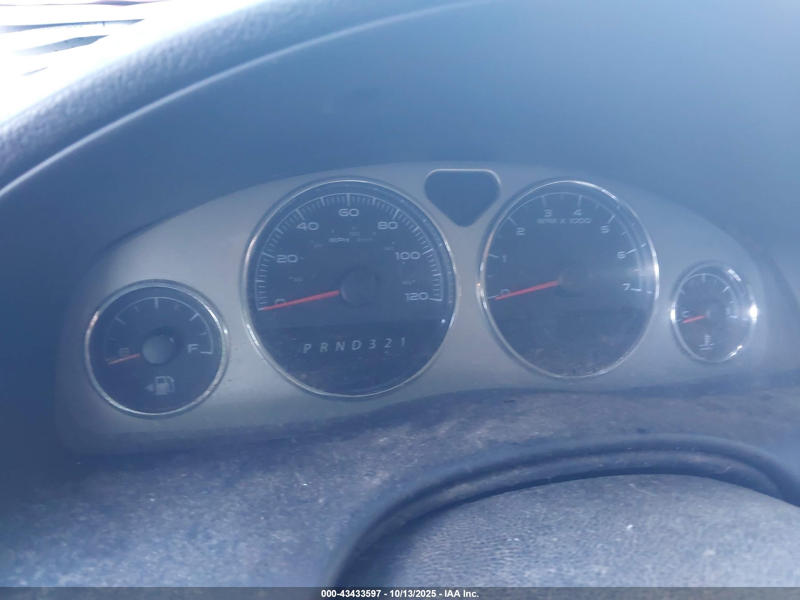 2005 Pontiac Montana Sv6 Fwd Желто-коричневый vin: 1GMDV33L05D290973