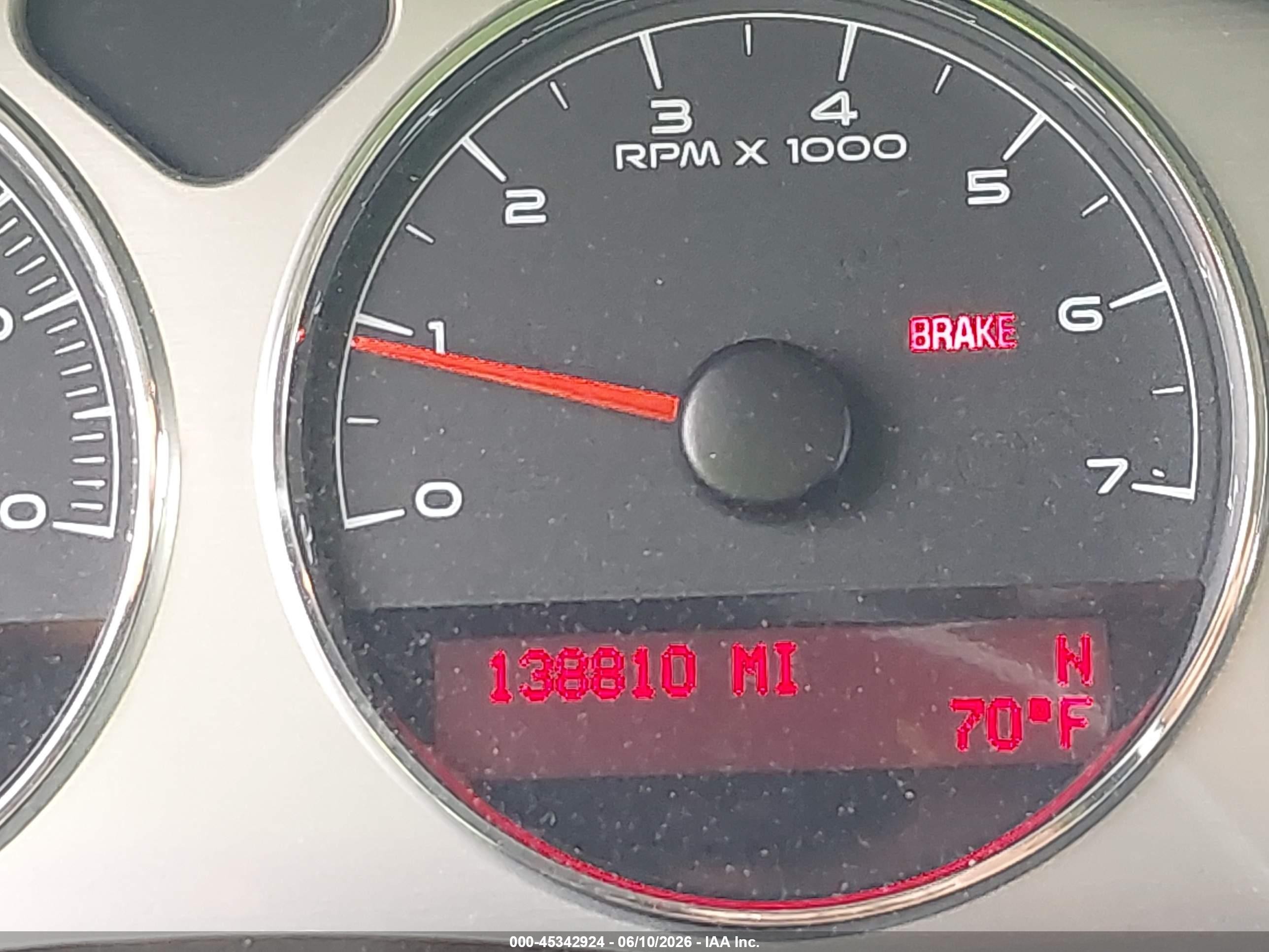 2006 Pontiac Montana Sv6   Silver vin: 1GMDV33L06D171824