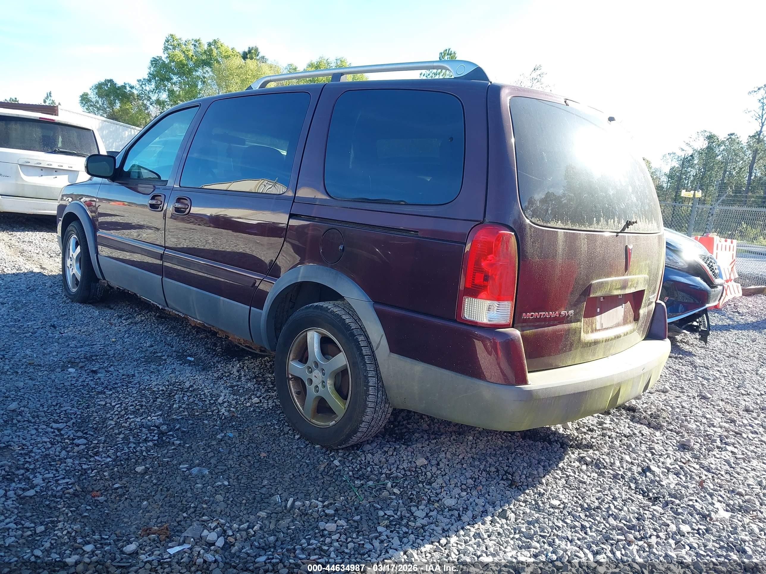 2006 Pontiac Montana Sv6   Maroon vin: 1GMDV33L06D246957