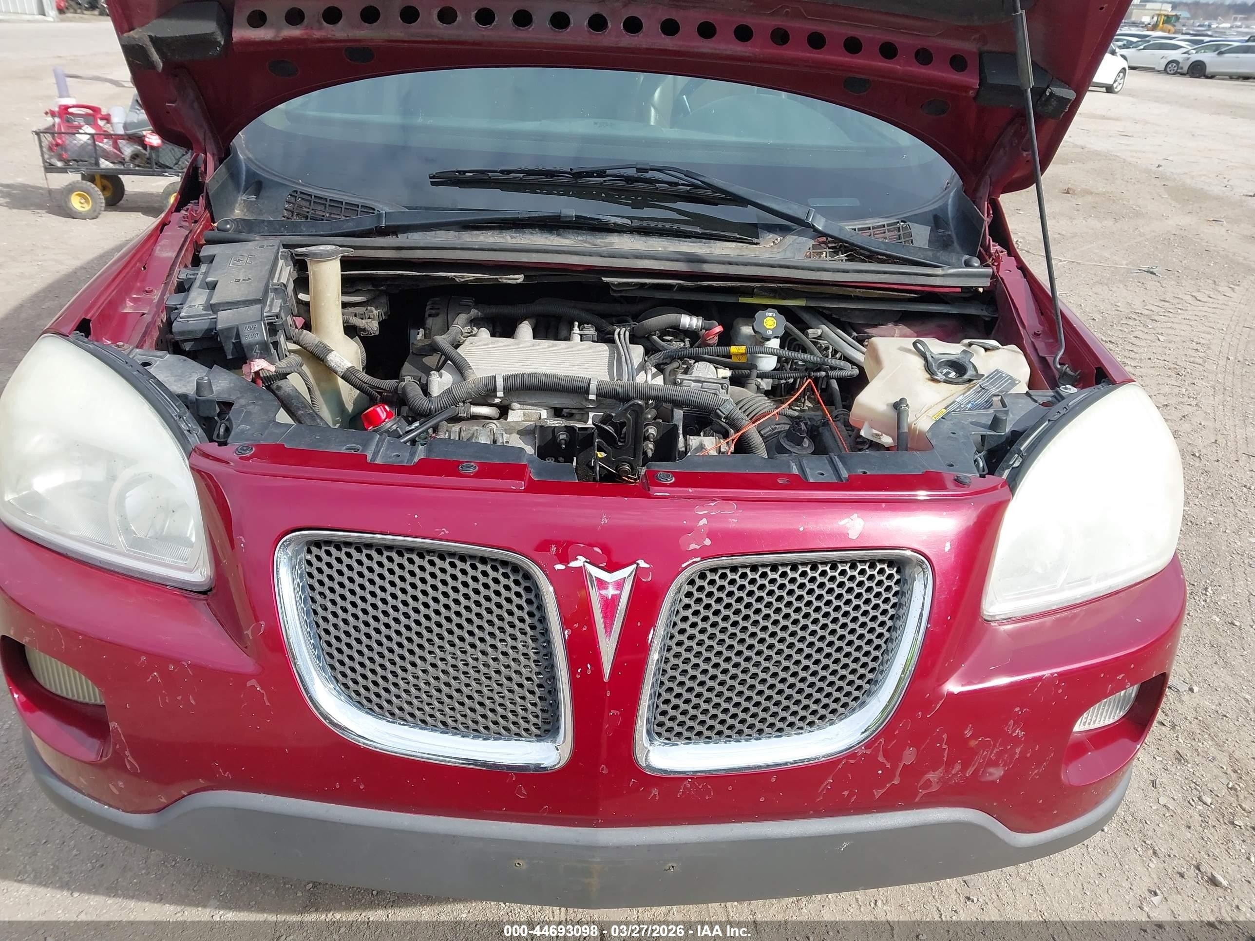 2005 Pontiac Montana Sv6 Fwd Red vin: 1GMDV33L15D187626