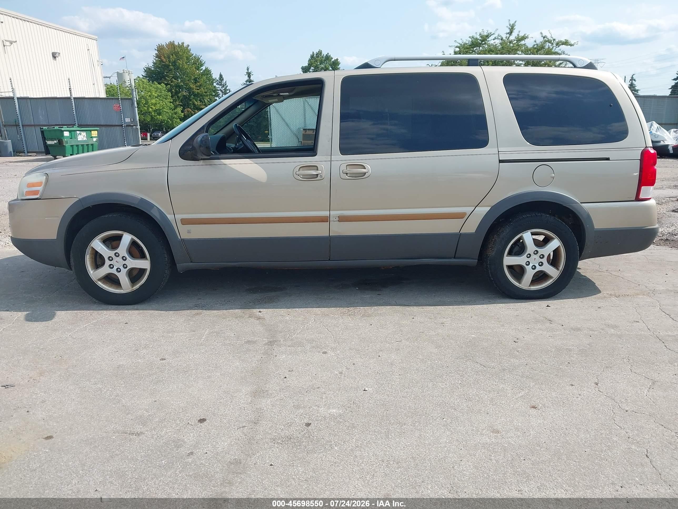 2006 Pontiac Montana Sv6   Gold vin: 1GMDV33L16D210498