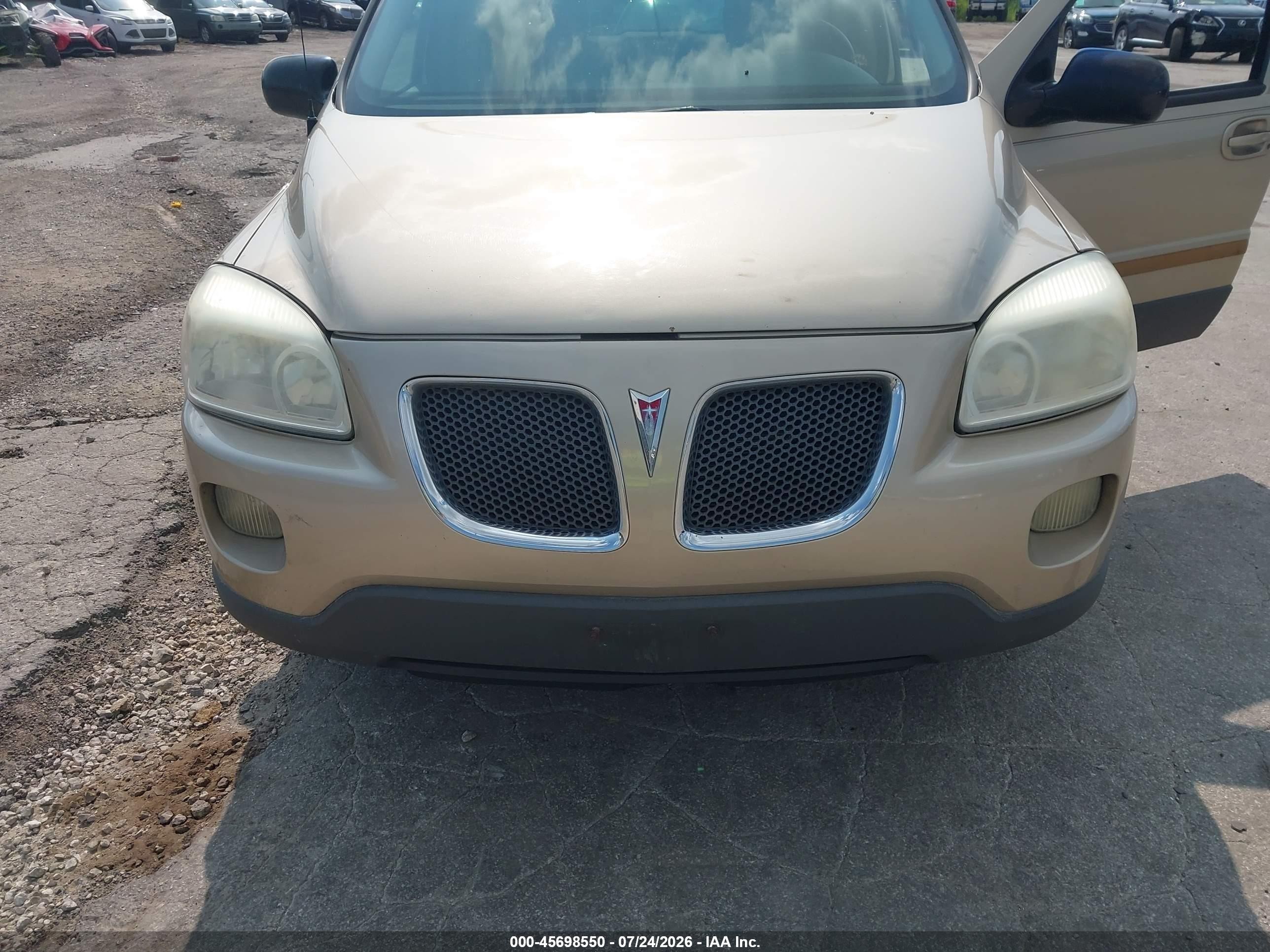 2006 Pontiac Montana Sv6   Gold vin: 1GMDV33L16D210498