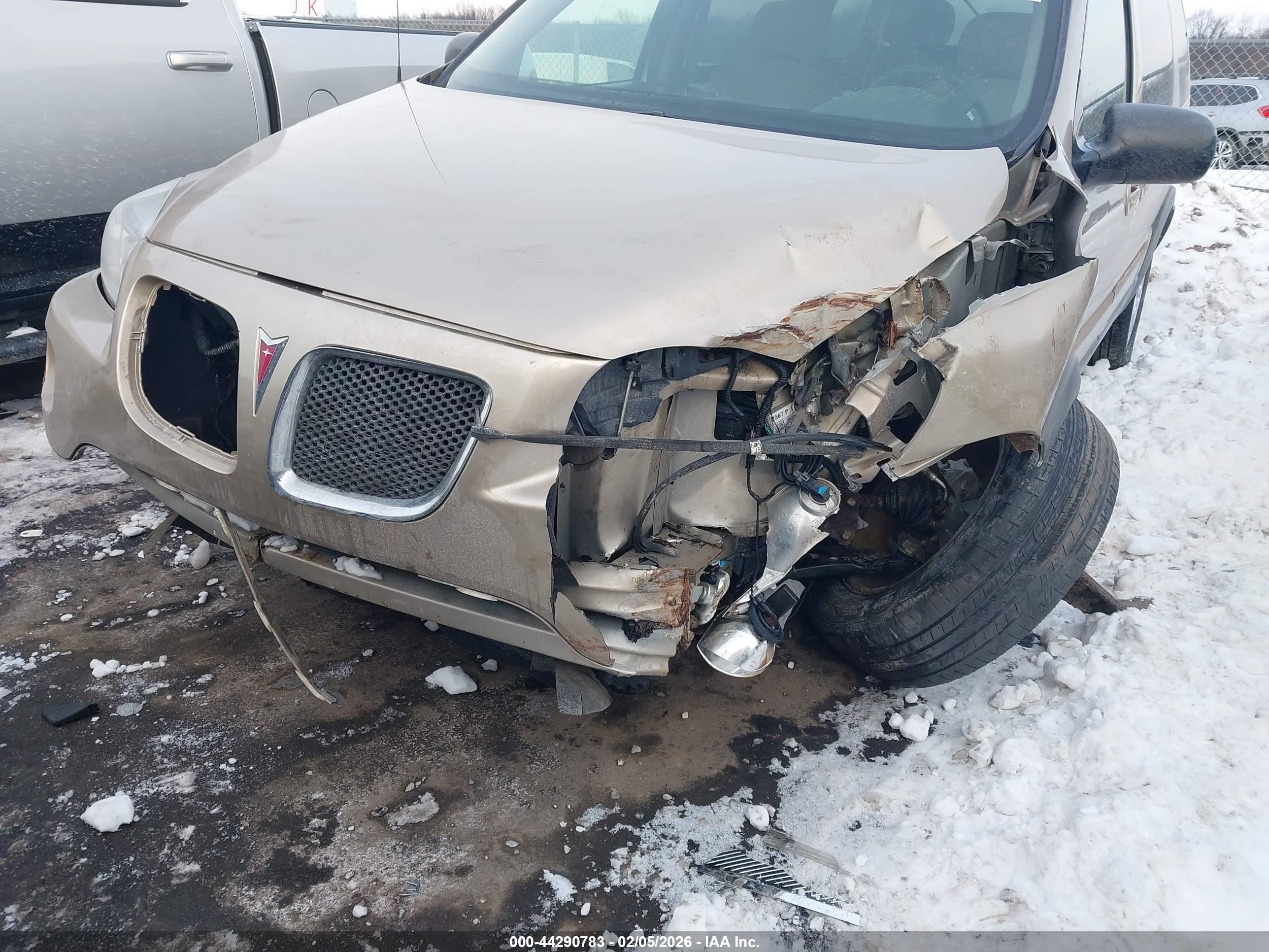 2006 Pontiac Montana Sv6   Коричневый vin: 1GMDV33L46D211564