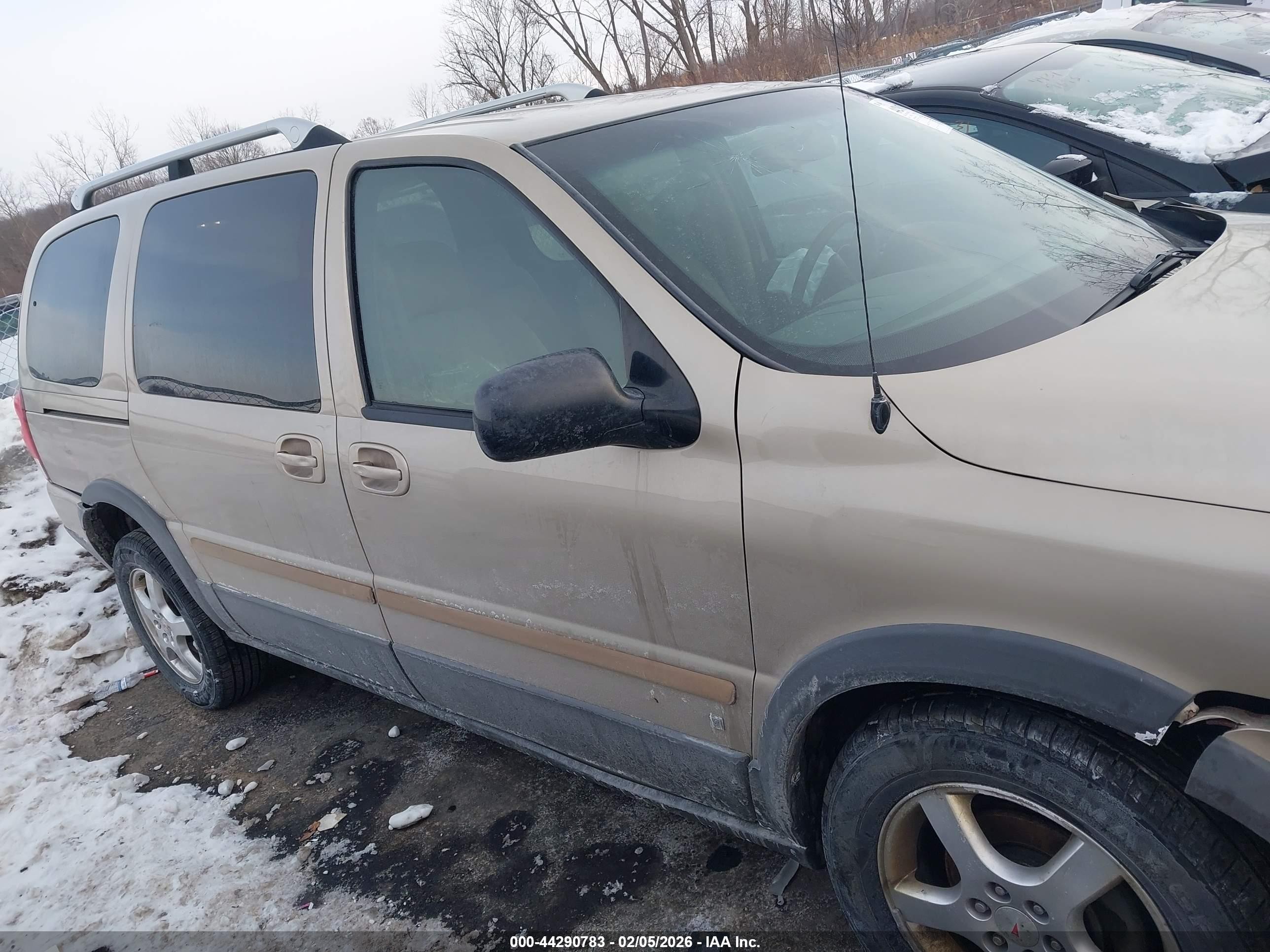 2006 Pontiac Montana Sv6   Коричневый vin: 1GMDV33L46D211564