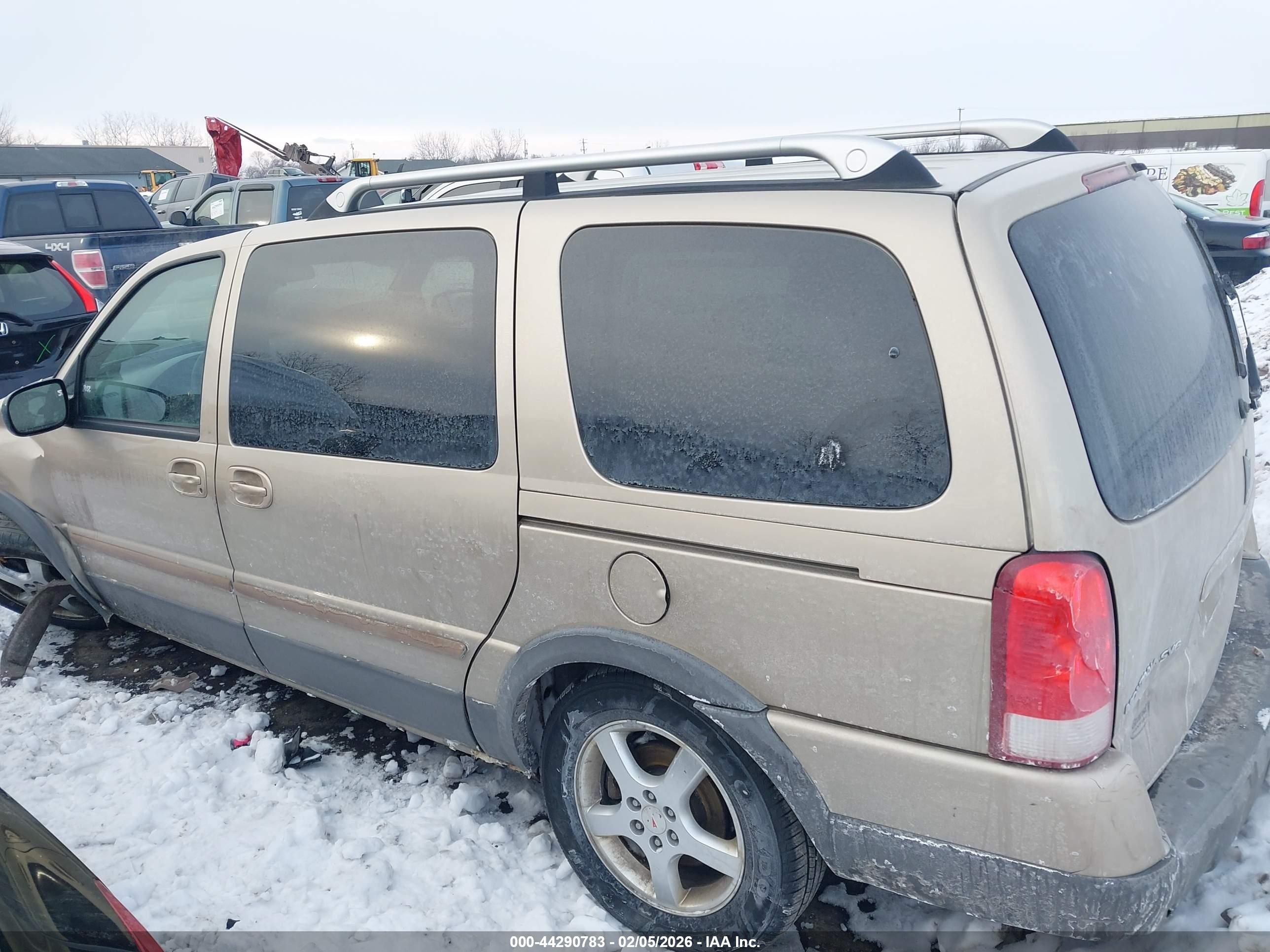 2006 Pontiac Montana Sv6   Коричневый vin: 1GMDV33L46D211564