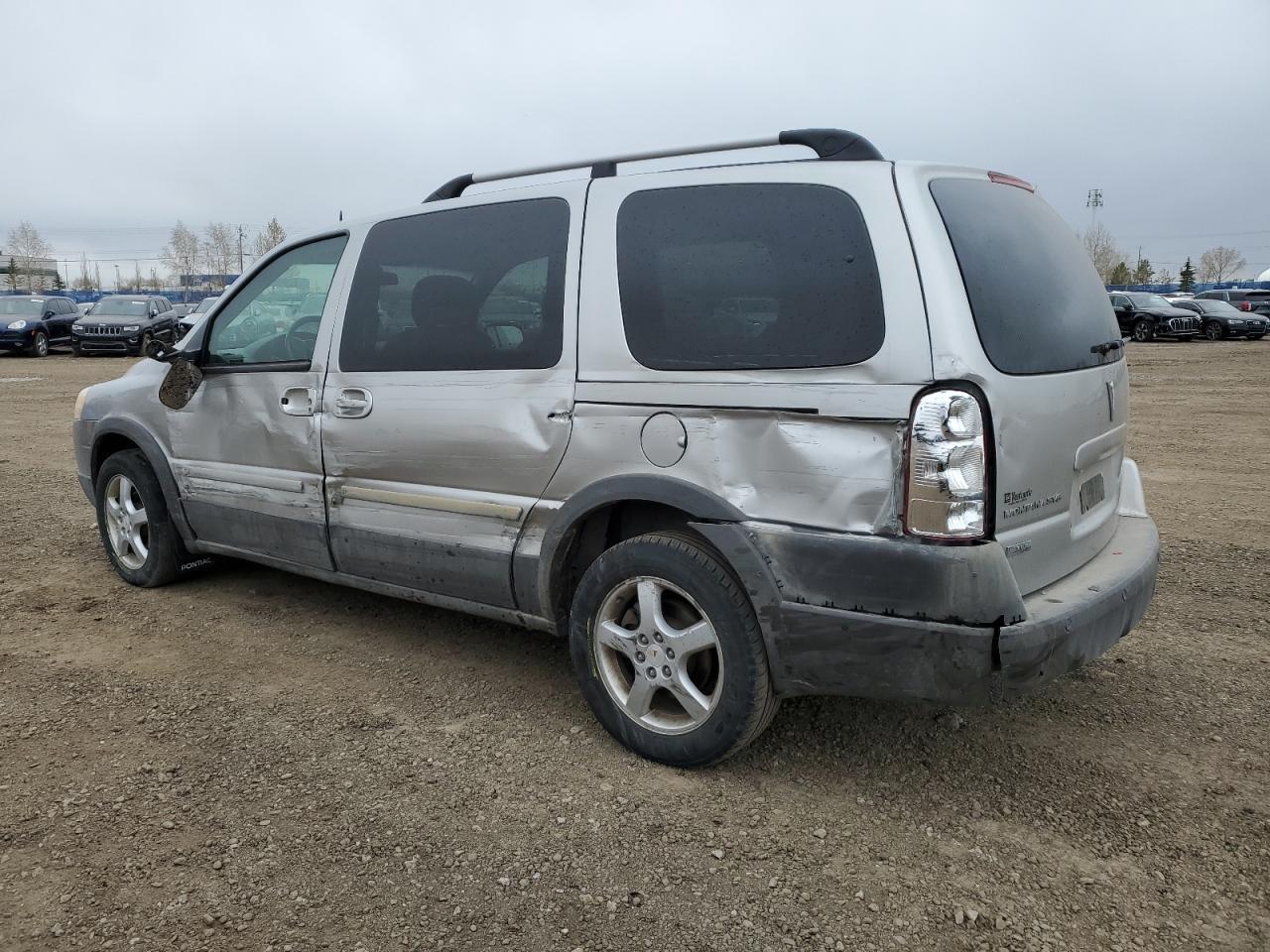 2007 Pontiac Montana Sv6   Silver vin: 1GMDV33W57D204781