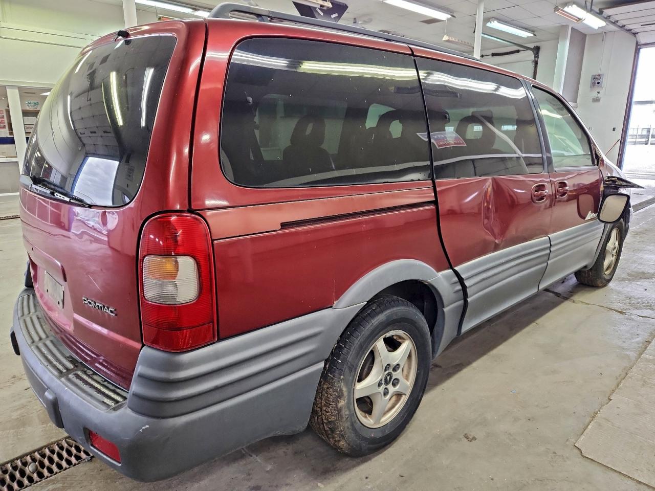 1999 Pontiac Montana / Trans Sport Burgundy vin: 1GMDX03E1XD311536