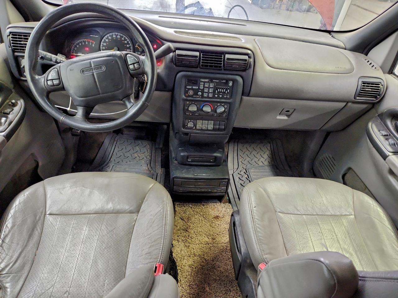 1999 Pontiac Montana / Trans Sport Burgundy vin: 1GMDX03E1XD311536