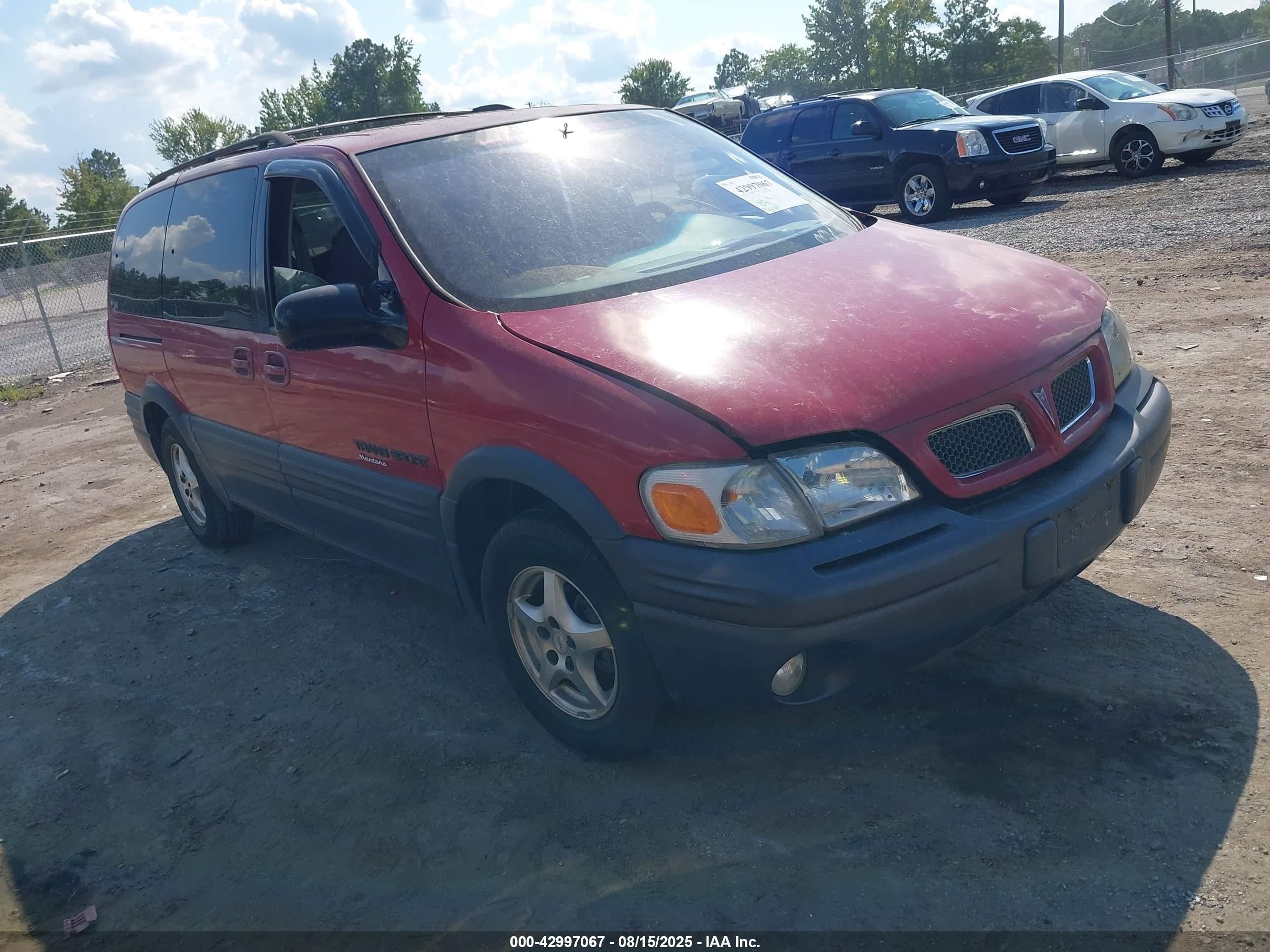 1997 Pontiac Trans Sport   Red vin: 1GMDX03E2VD166536