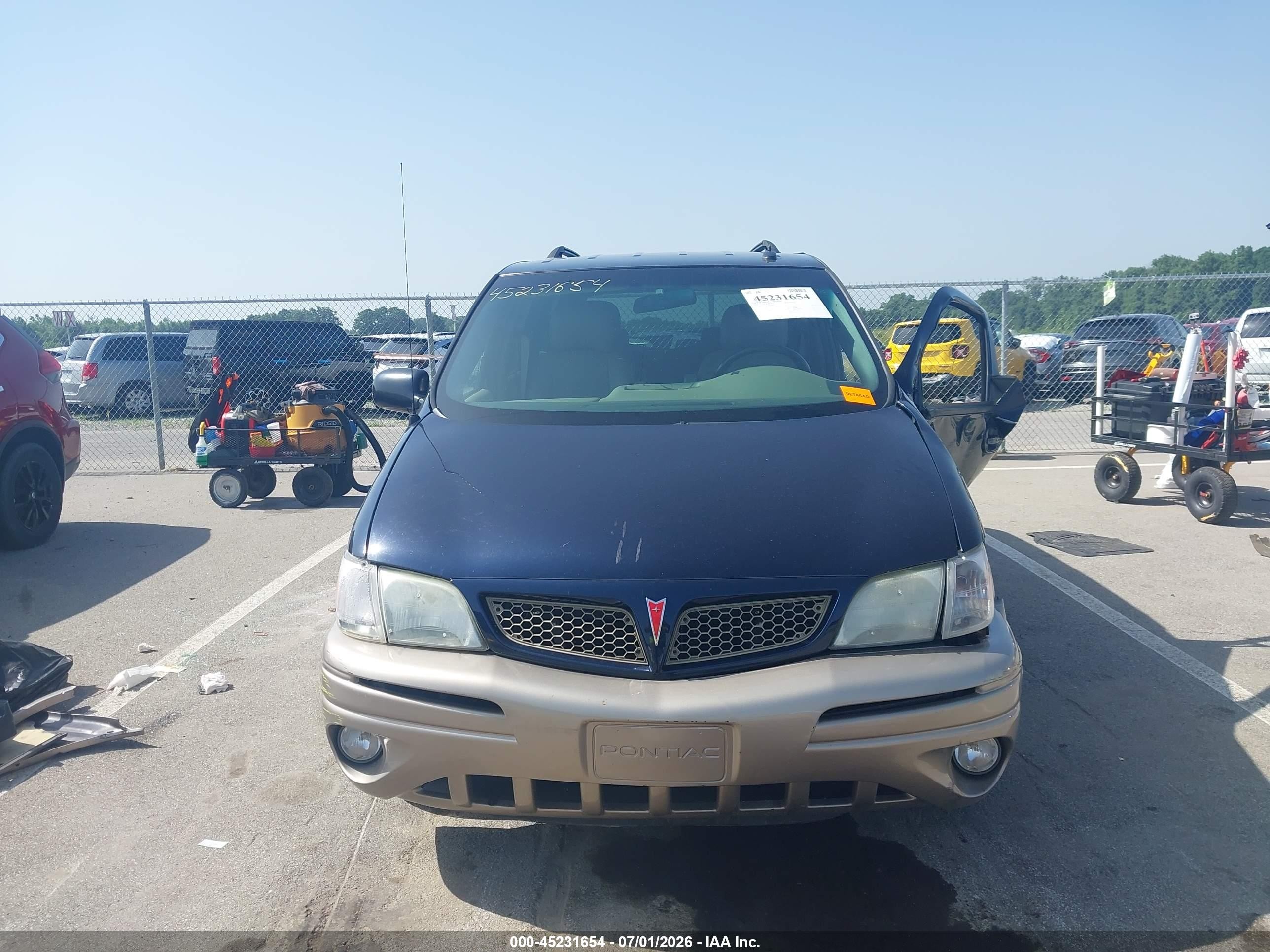 2004 Pontiac Montana M16 W/1sa Pkg. Dark Blue vin: 1GMDX03E34D165703