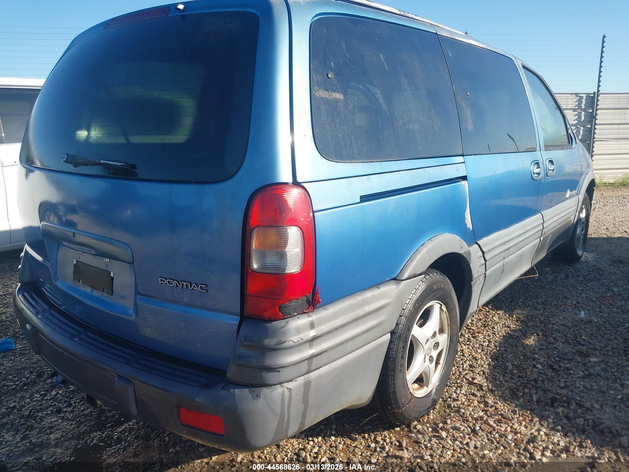 1999 Pontiac Montana   Blue vin: 1GMDX03E6XD196013