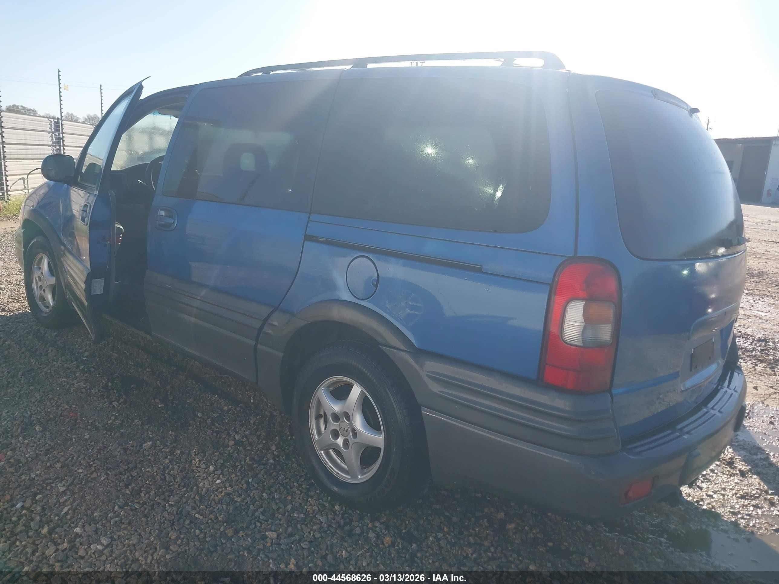 1999 Pontiac Montana   Blue vin: 1GMDX03E6XD196013