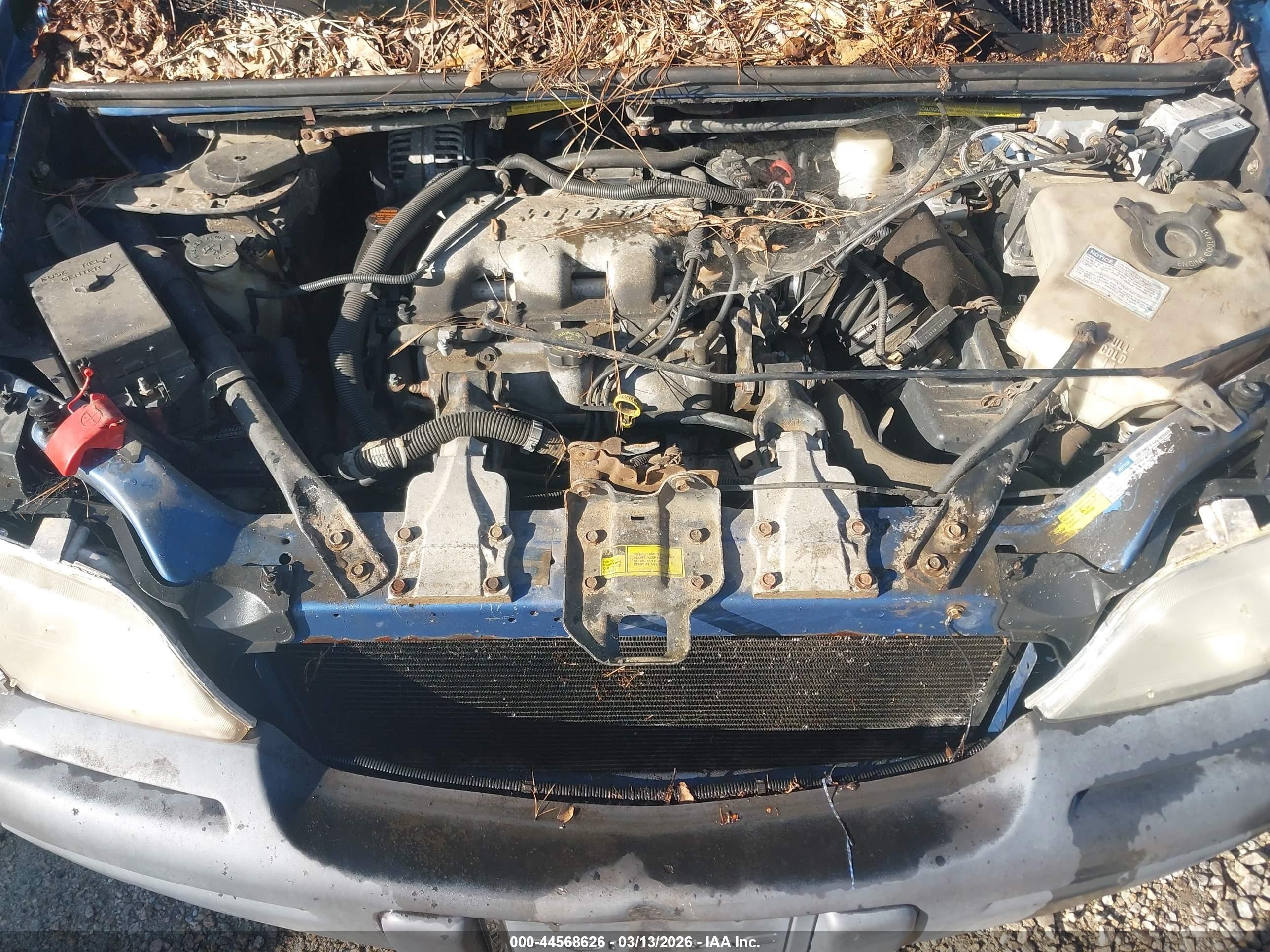 1999 Pontiac Montana   Blue vin: 1GMDX03E6XD196013