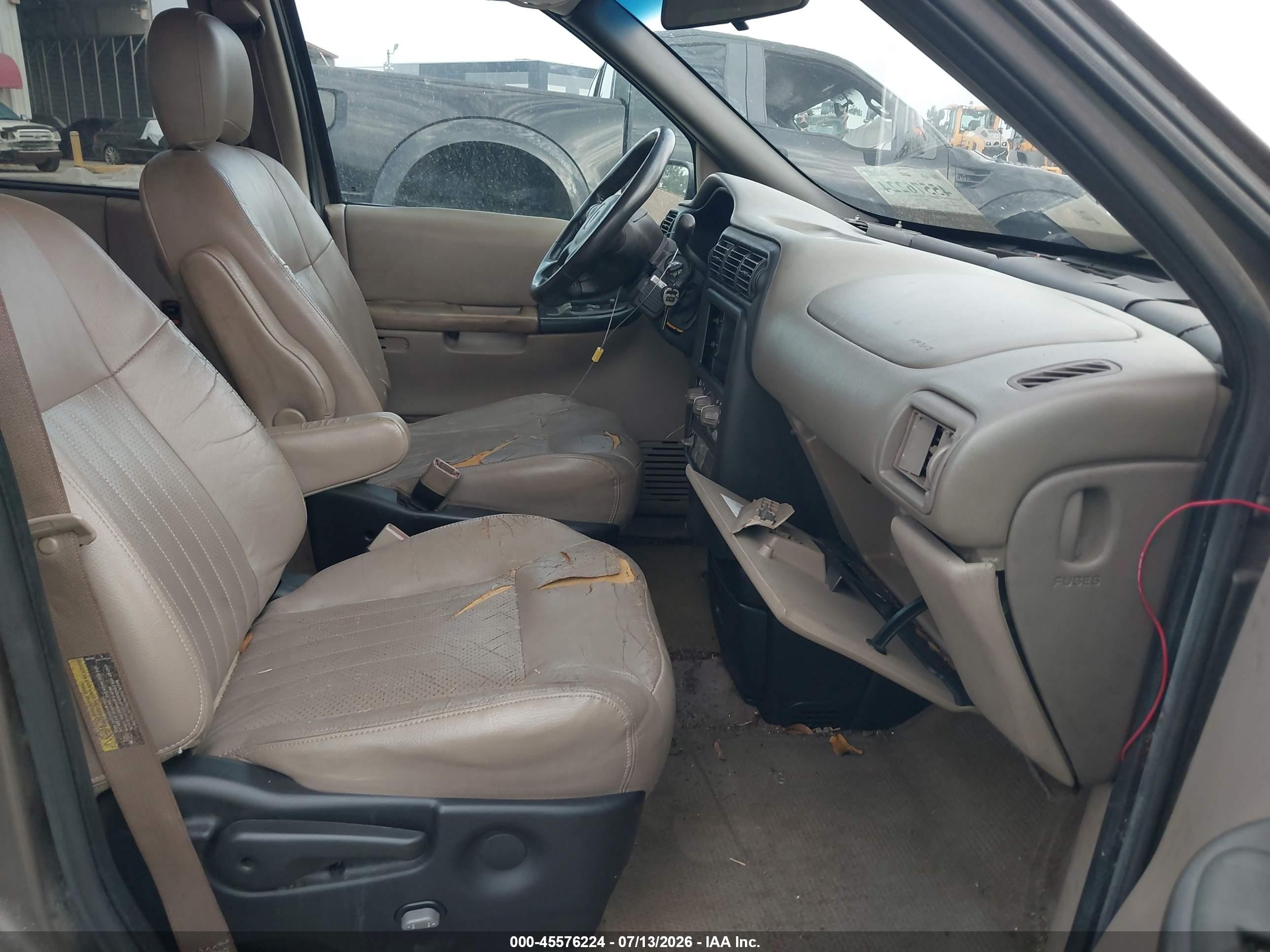 2003 Pontiac Montana M16 W/1sa Pkg. Серый vin: 1GMDX03E83D219933