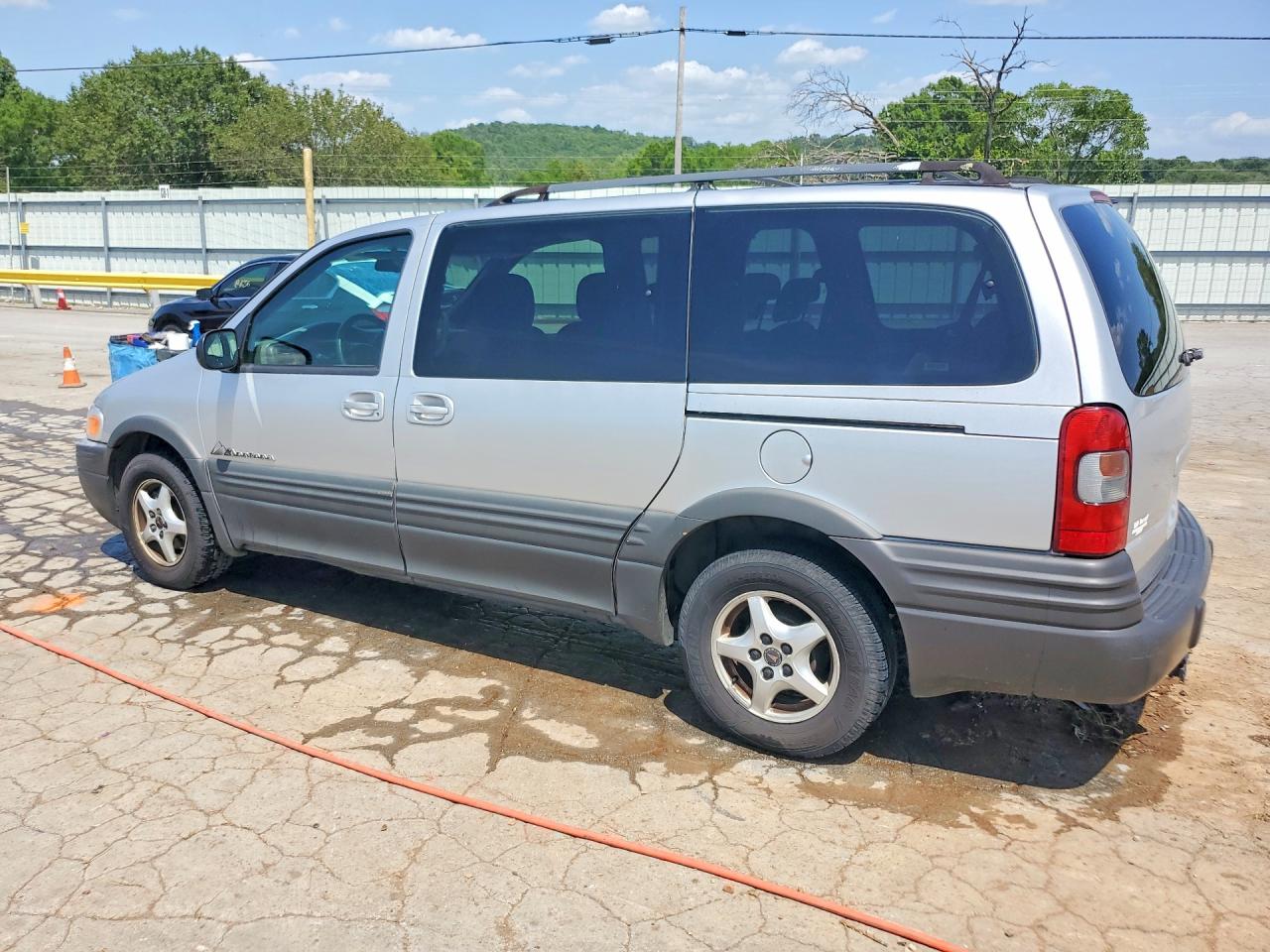 2003 Pontiac Montana Silver vin: 1GMDX03EX3D226916