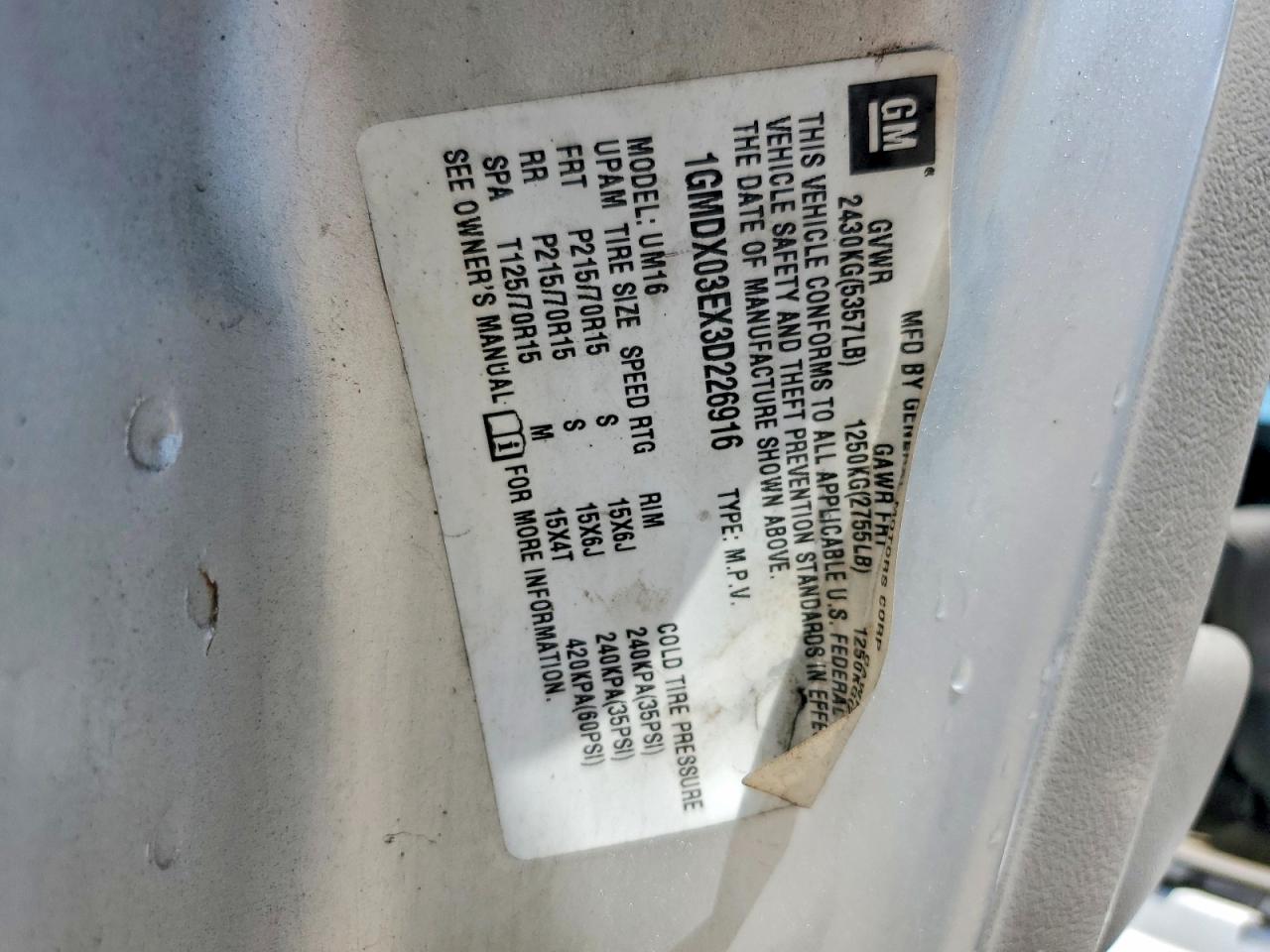 2003 Pontiac Montana Silver vin: 1GMDX03EX3D226916