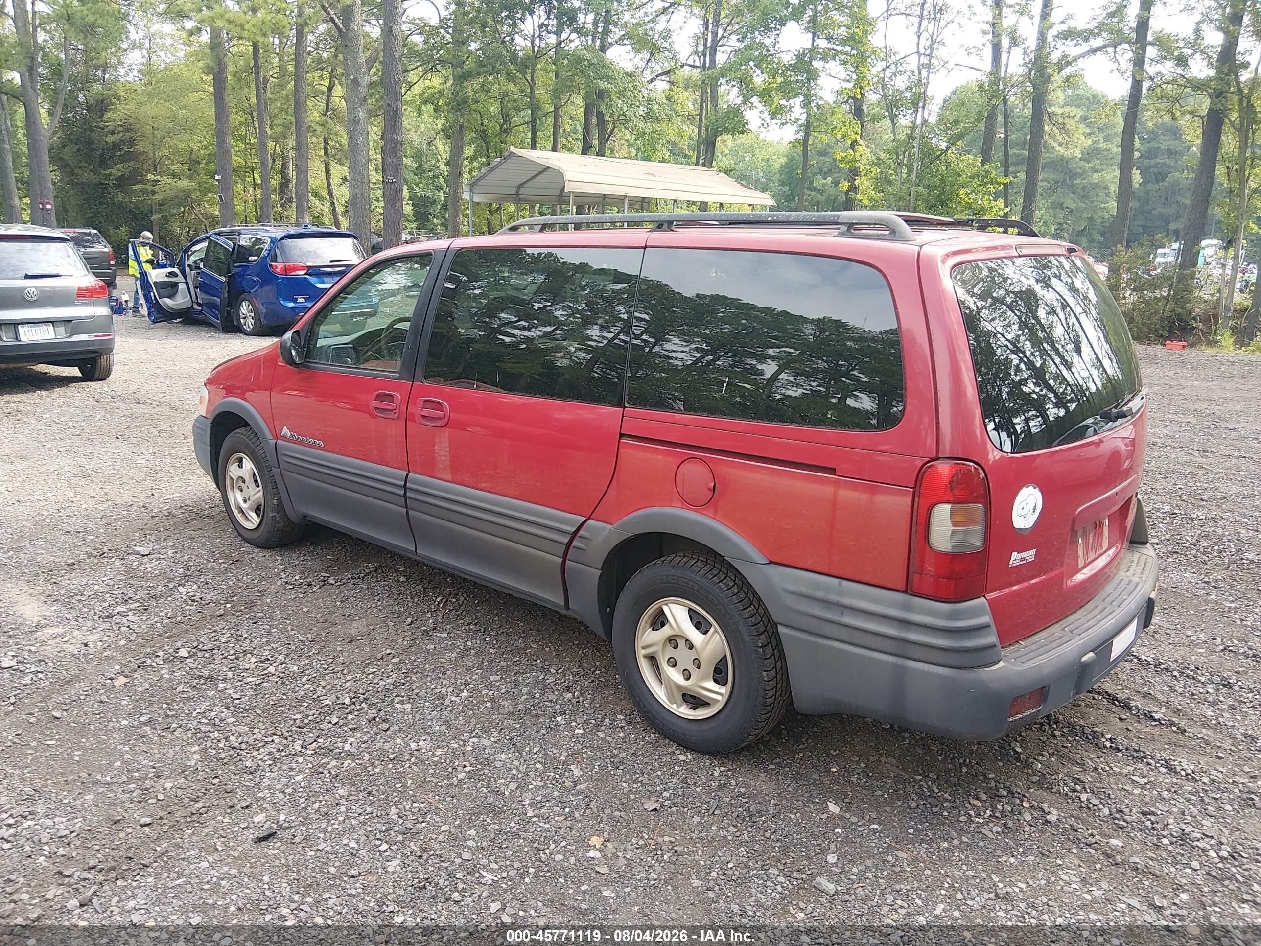 1999 Pontiac Montana   Red vin: 1GMDX03EXXD332594