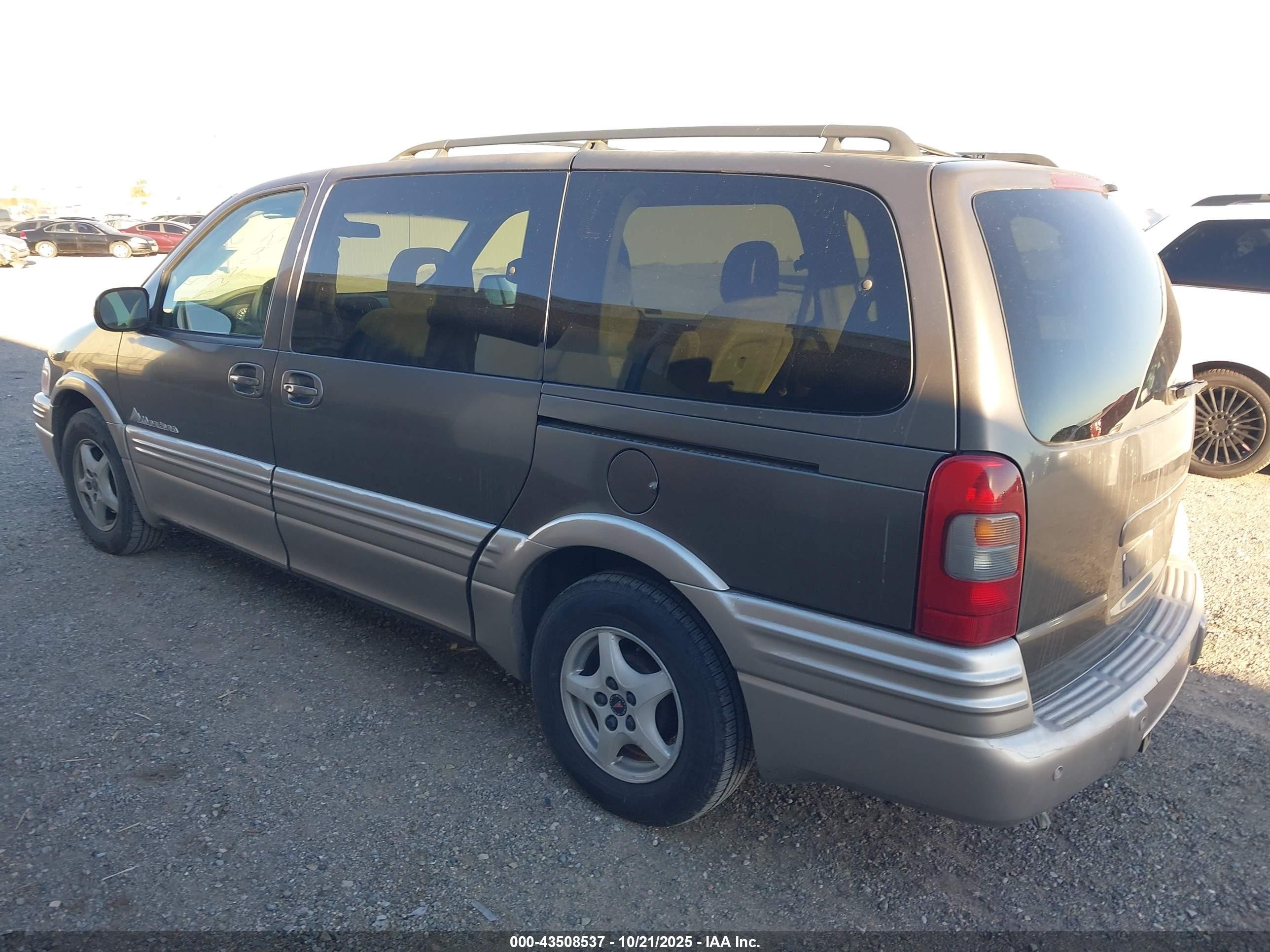 2002 Pontiac Montana M16 W/1se Pkg. Gray vin: 1GMDX13E12D233306