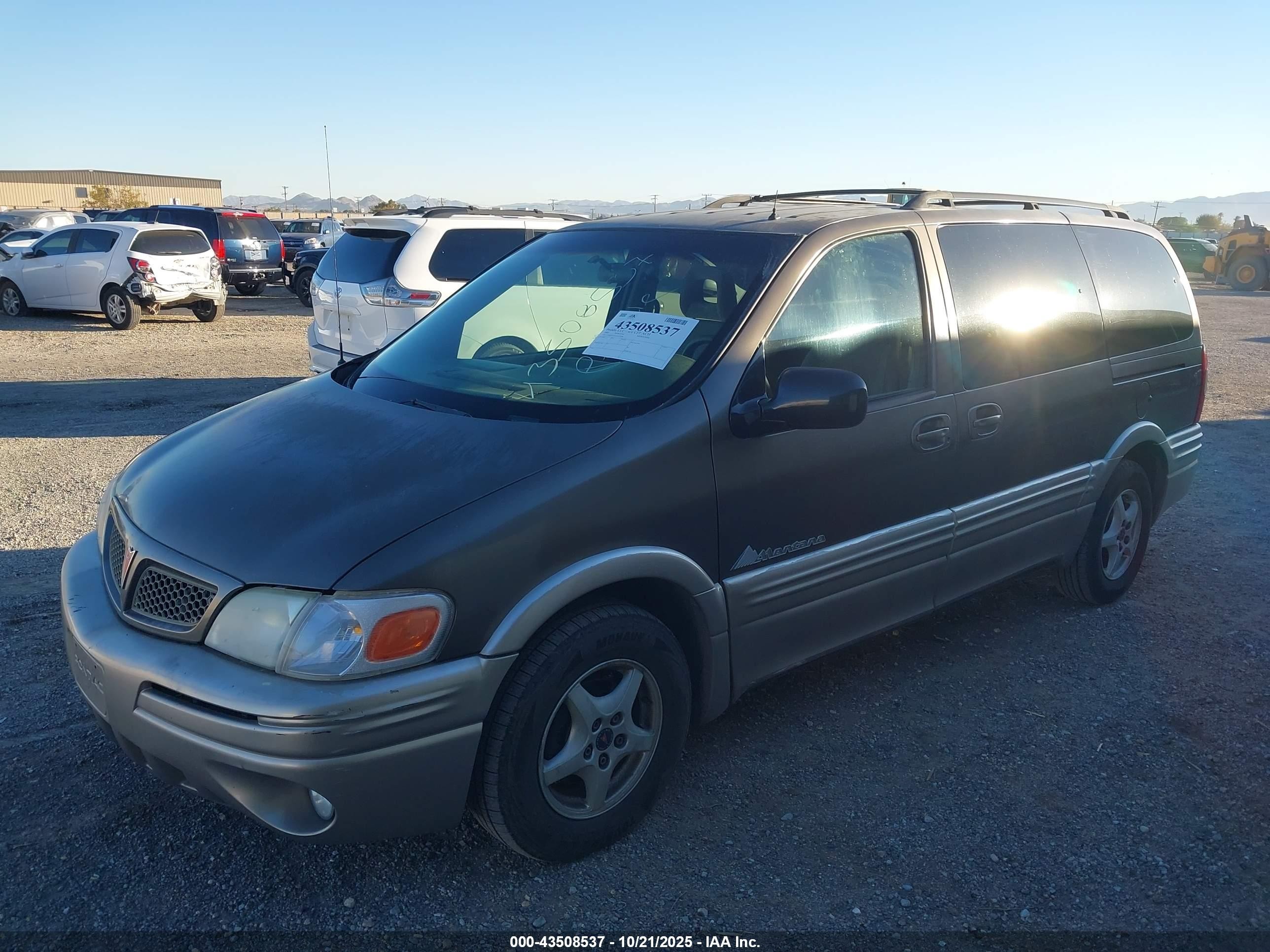 2002 Pontiac Montana M16 W/1se Pkg. Gray vin: 1GMDX13E12D233306