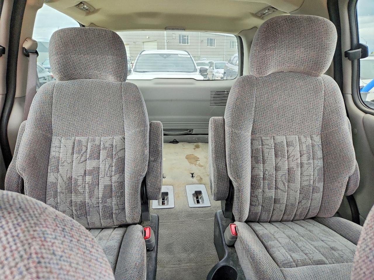 2004 Pontiac Montana Luxury Blue vin: 1GMDX13E24D162197