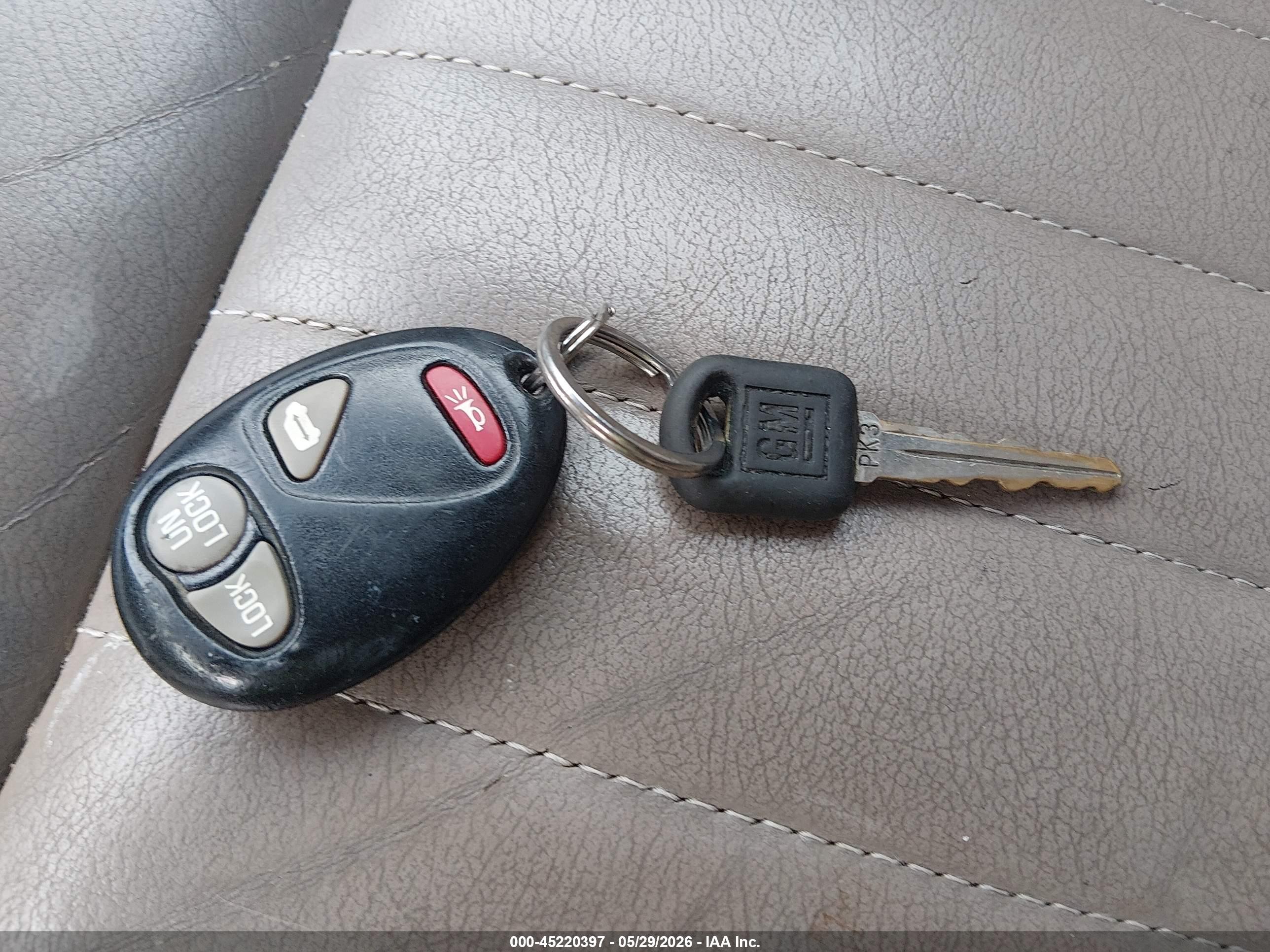 2004 Pontiac Montana M16 W/1se Pkg. Бежевый vin: 1GMDX13E64D115500