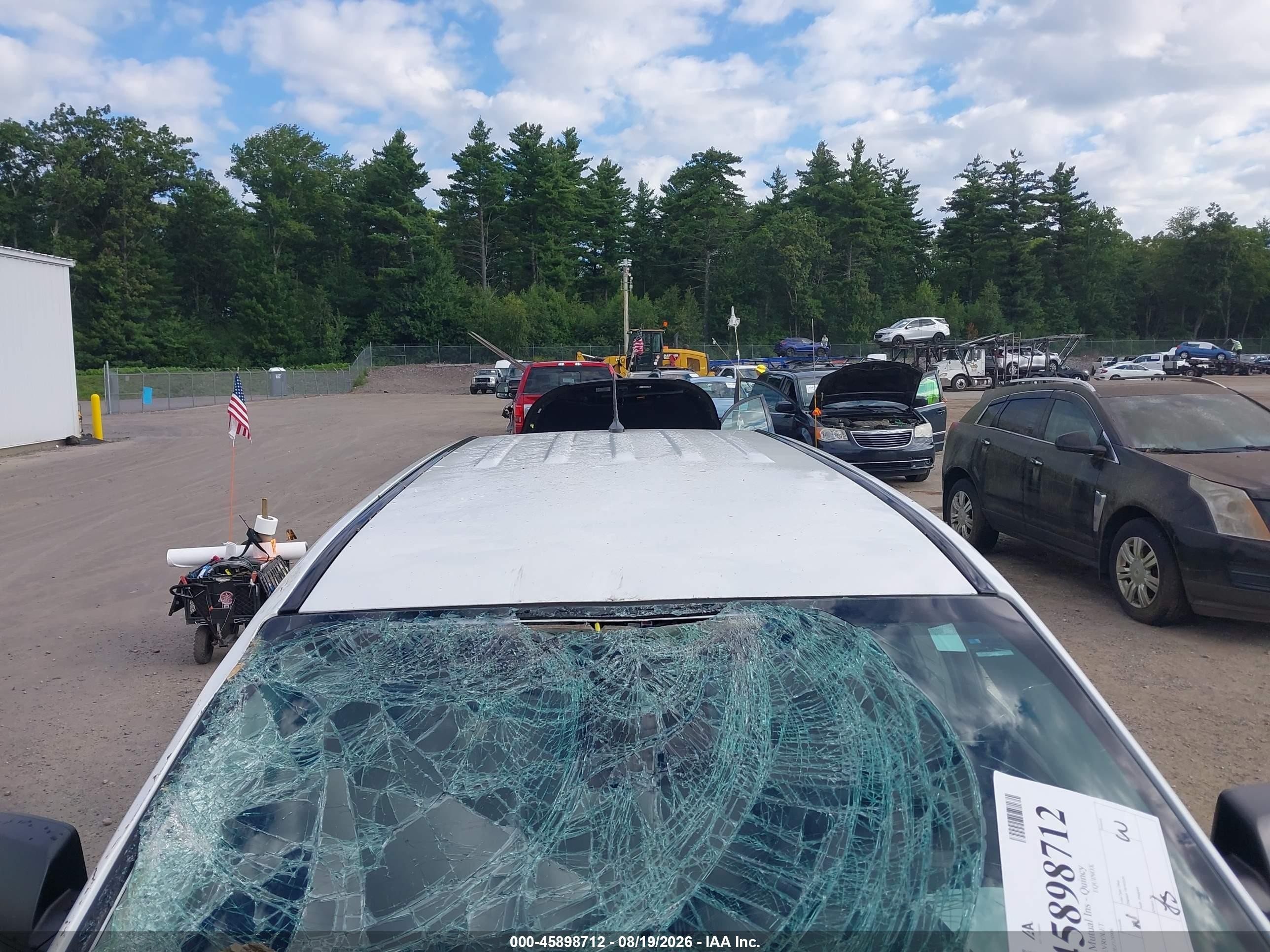 2014 Chevrolet Equinox Ls White vin: 1GNALAEK0EZ124906