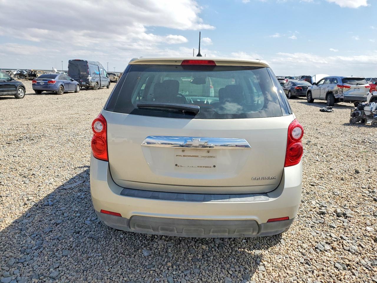 2014 Chevrolet Equinox Ls Tan vin: 1GNALAEK2EZ138127