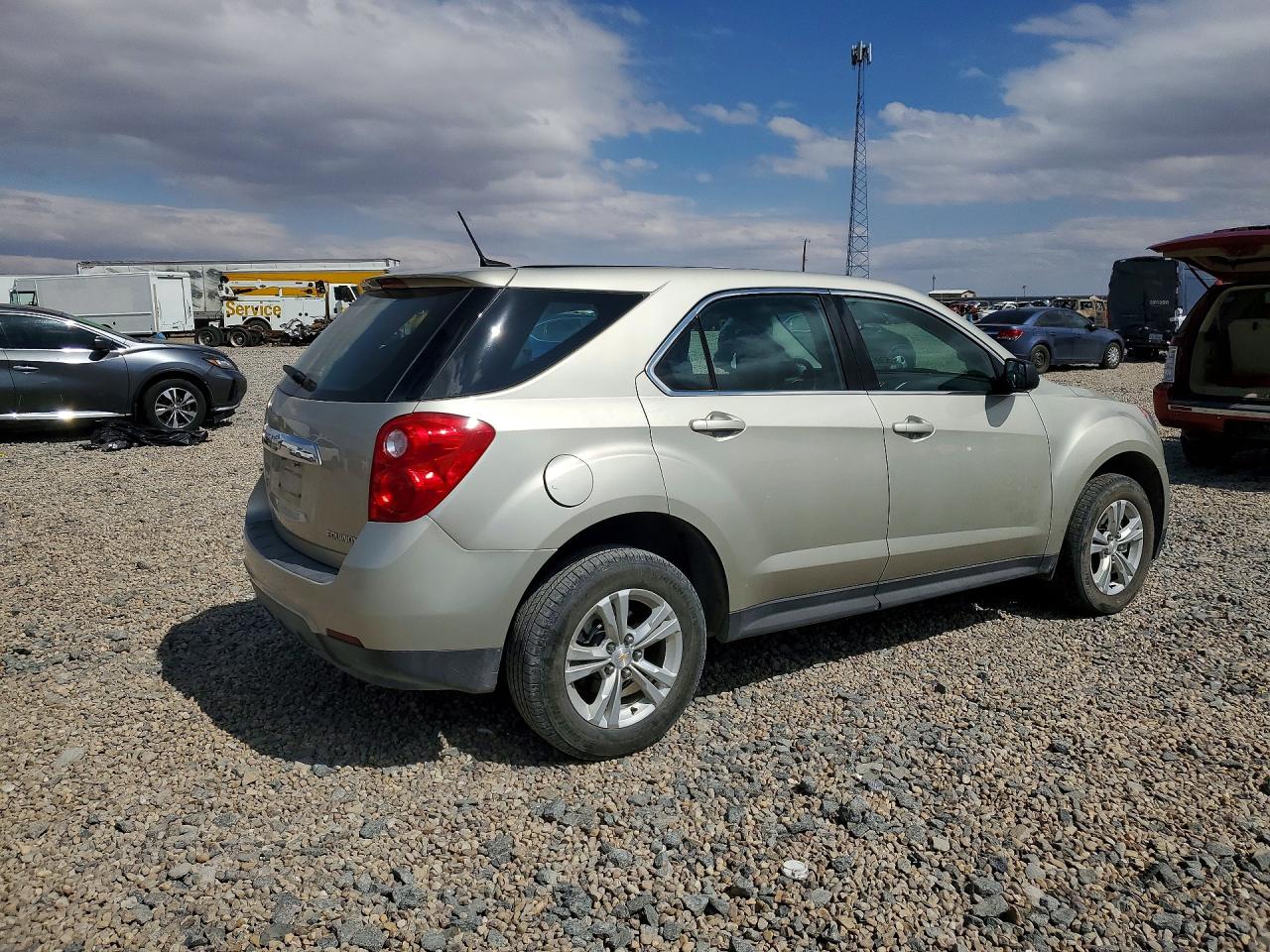 2014 Chevrolet Equinox Ls Tan vin: 1GNALAEK2EZ138127
