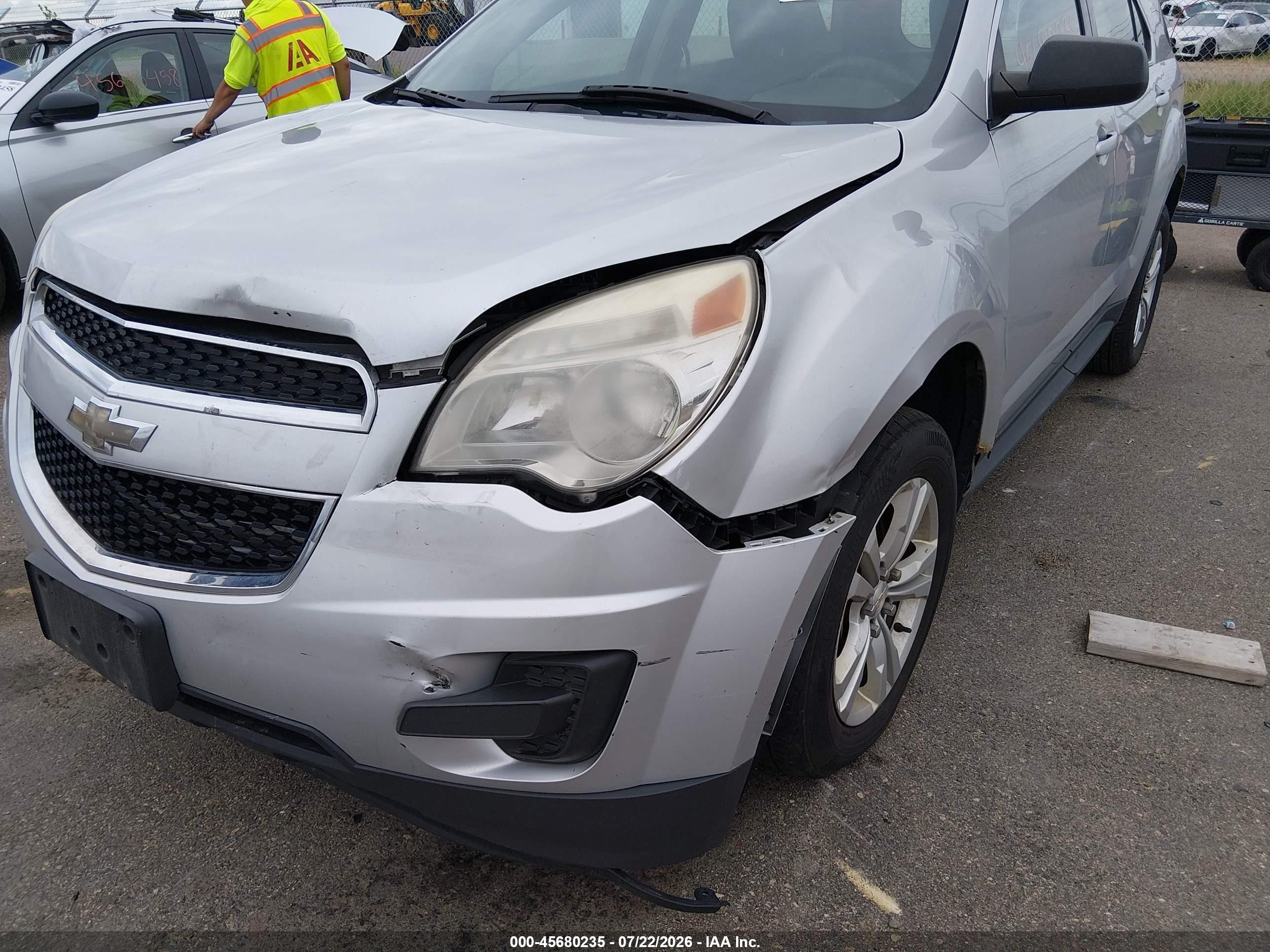 2015 Chevrolet Equinox Ls Silver vin: 1GNALAEK2FZ114864