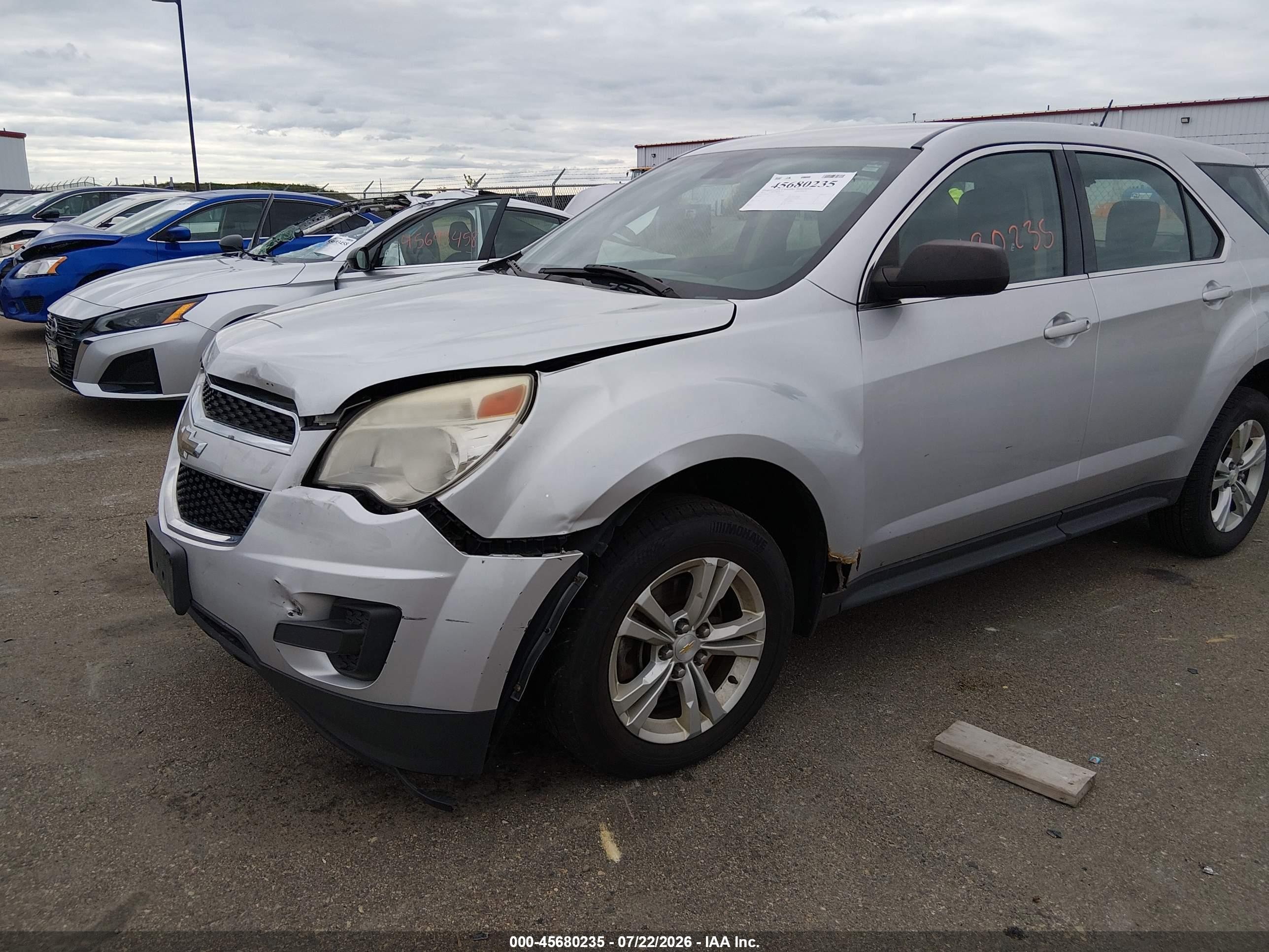 2015 Chevrolet Equinox Ls Silver vin: 1GNALAEK2FZ114864