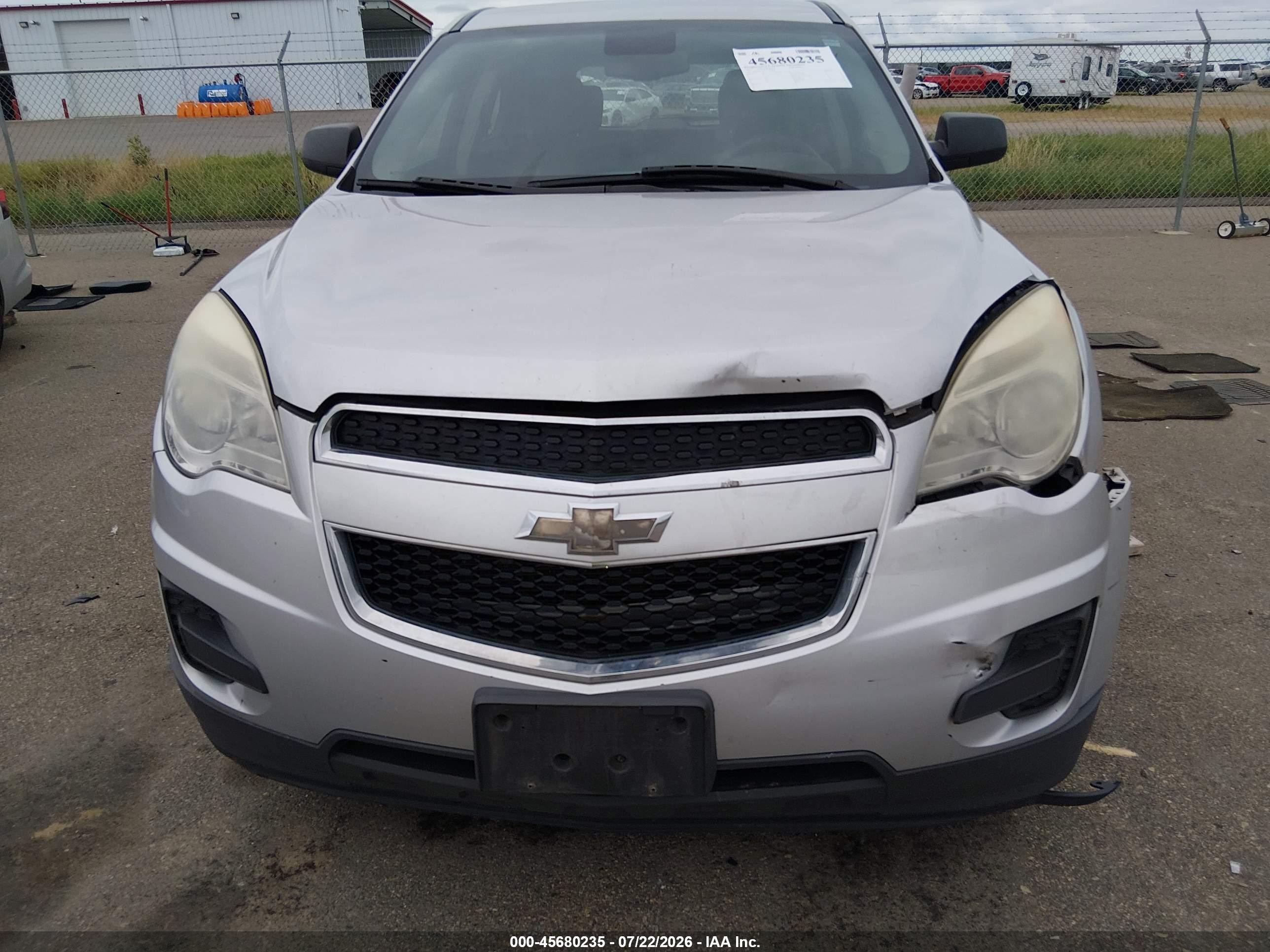 2015 Chevrolet Equinox Ls Silver vin: 1GNALAEK2FZ114864
