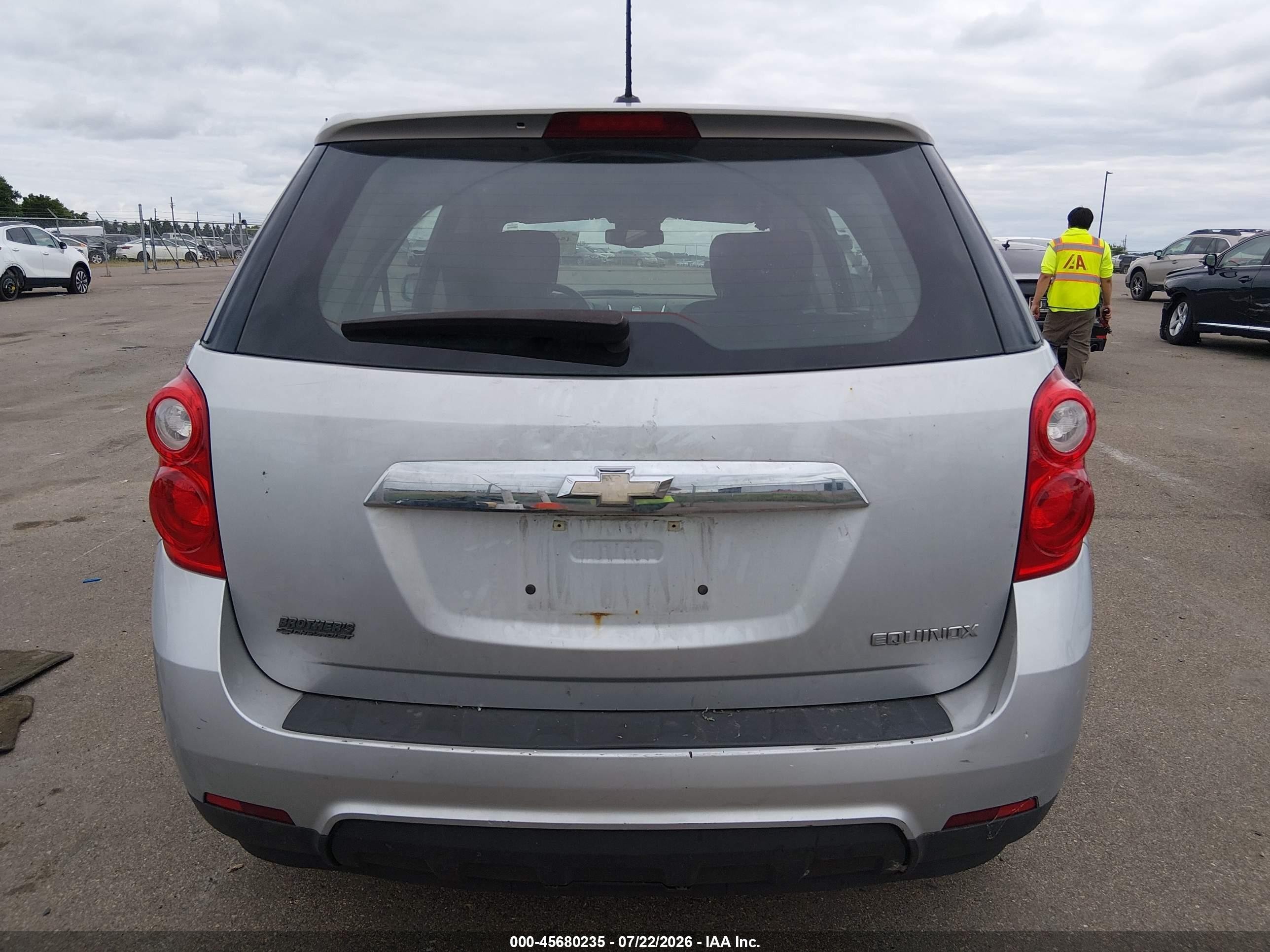 2015 Chevrolet Equinox Ls Silver vin: 1GNALAEK2FZ114864