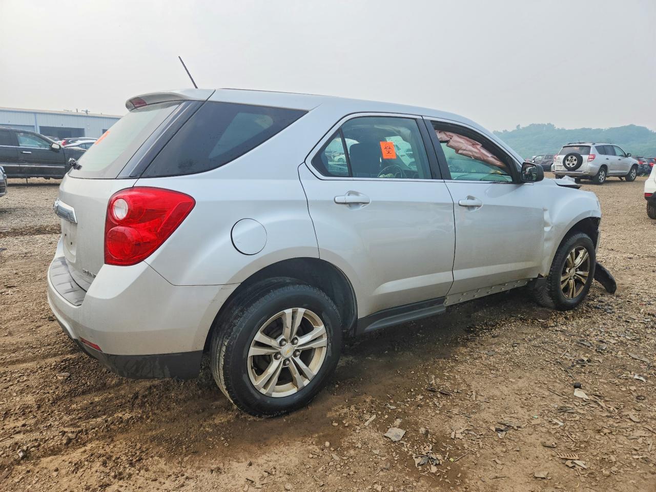 2015 Chevrolet Equinox Ls Silver vin: 1GNALAEK2FZ119661