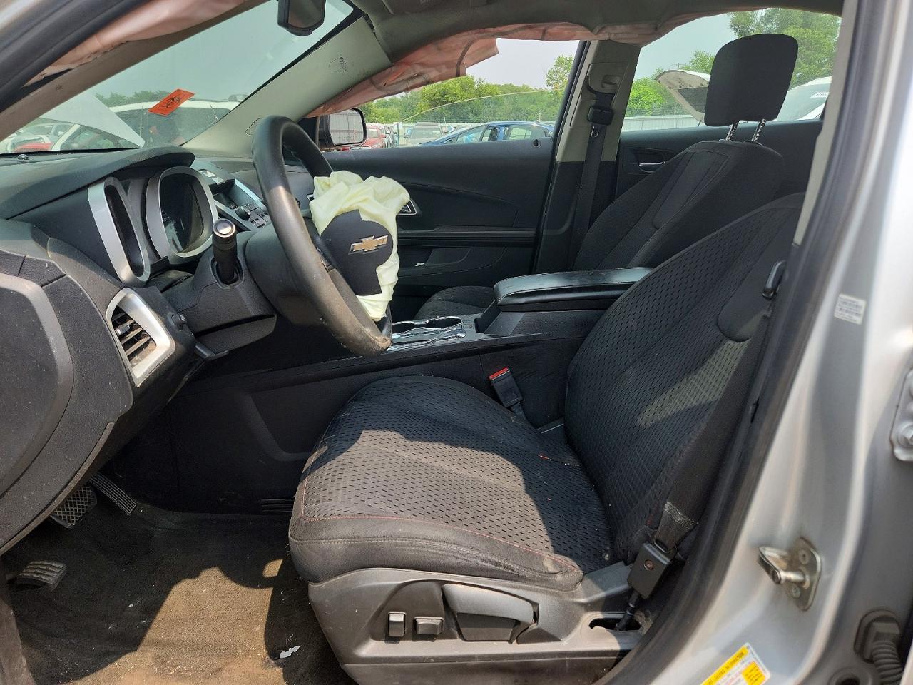 2015 Chevrolet Equinox Ls Silver vin: 1GNALAEK2FZ119661