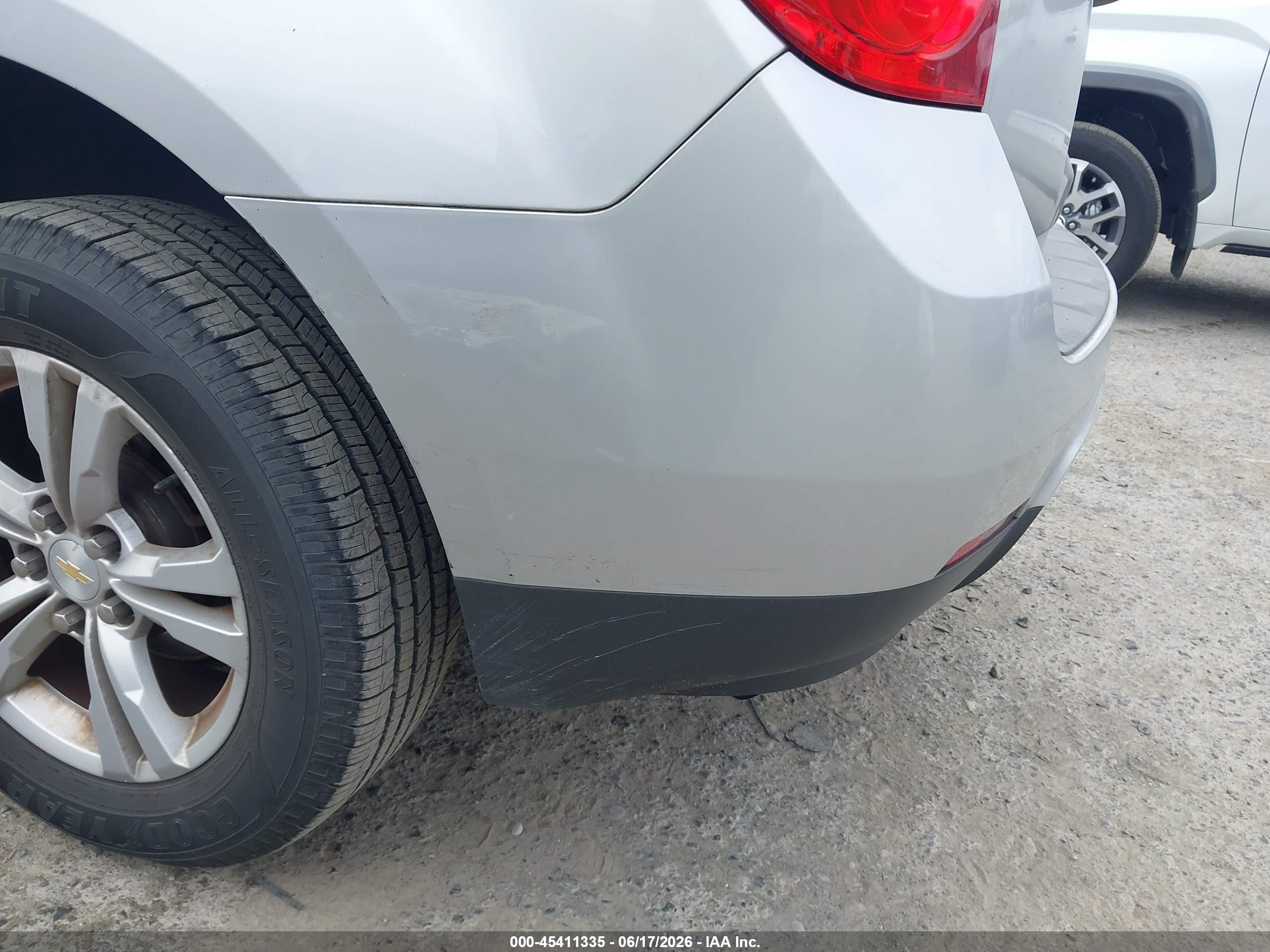 2014 Chevrolet Equinox Ls Серебряный vin: 1GNALAEK3EZ100664
