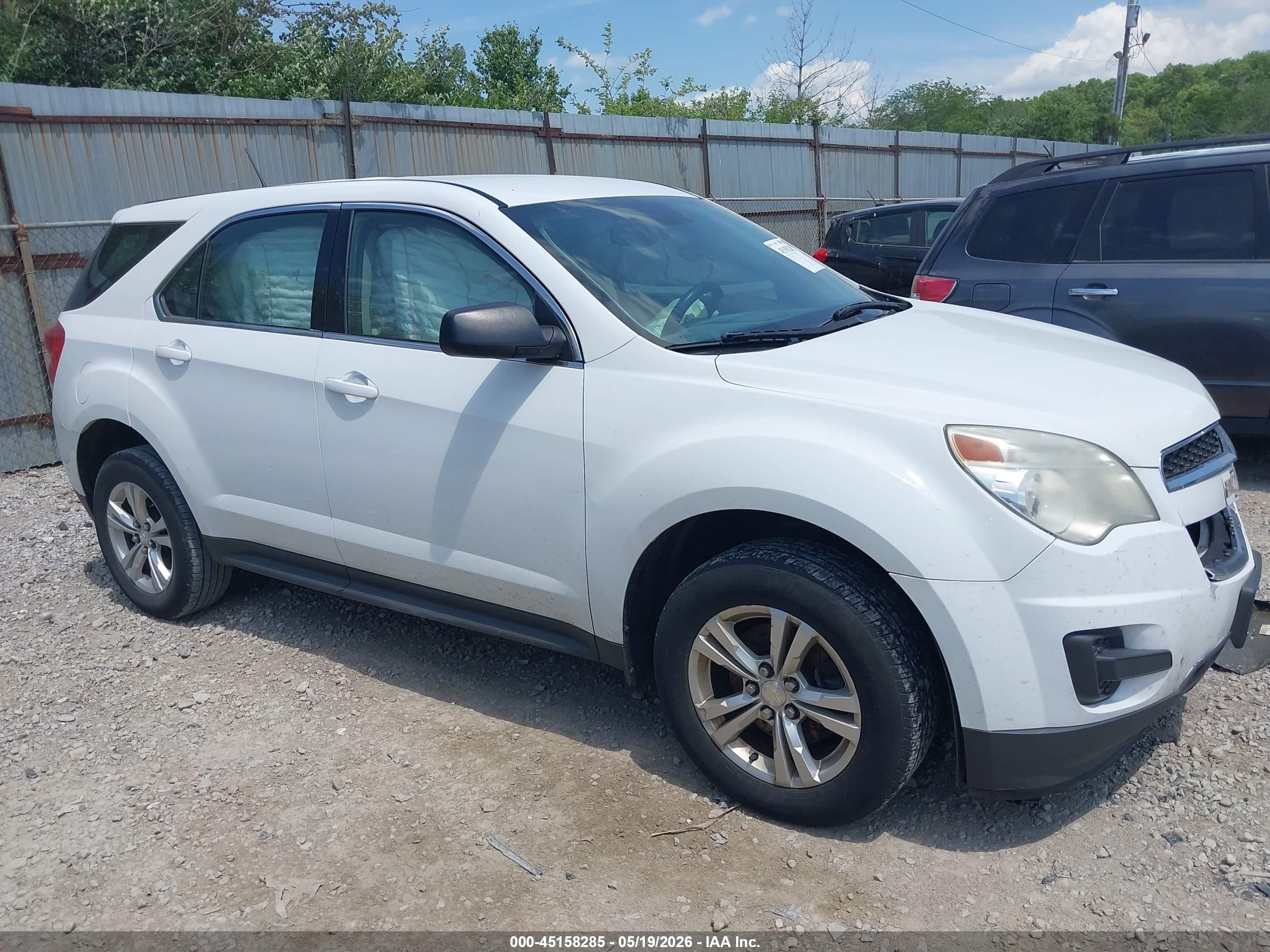 2014 Chevrolet Equinox Ls White vin: 1GNALAEK3EZ119778