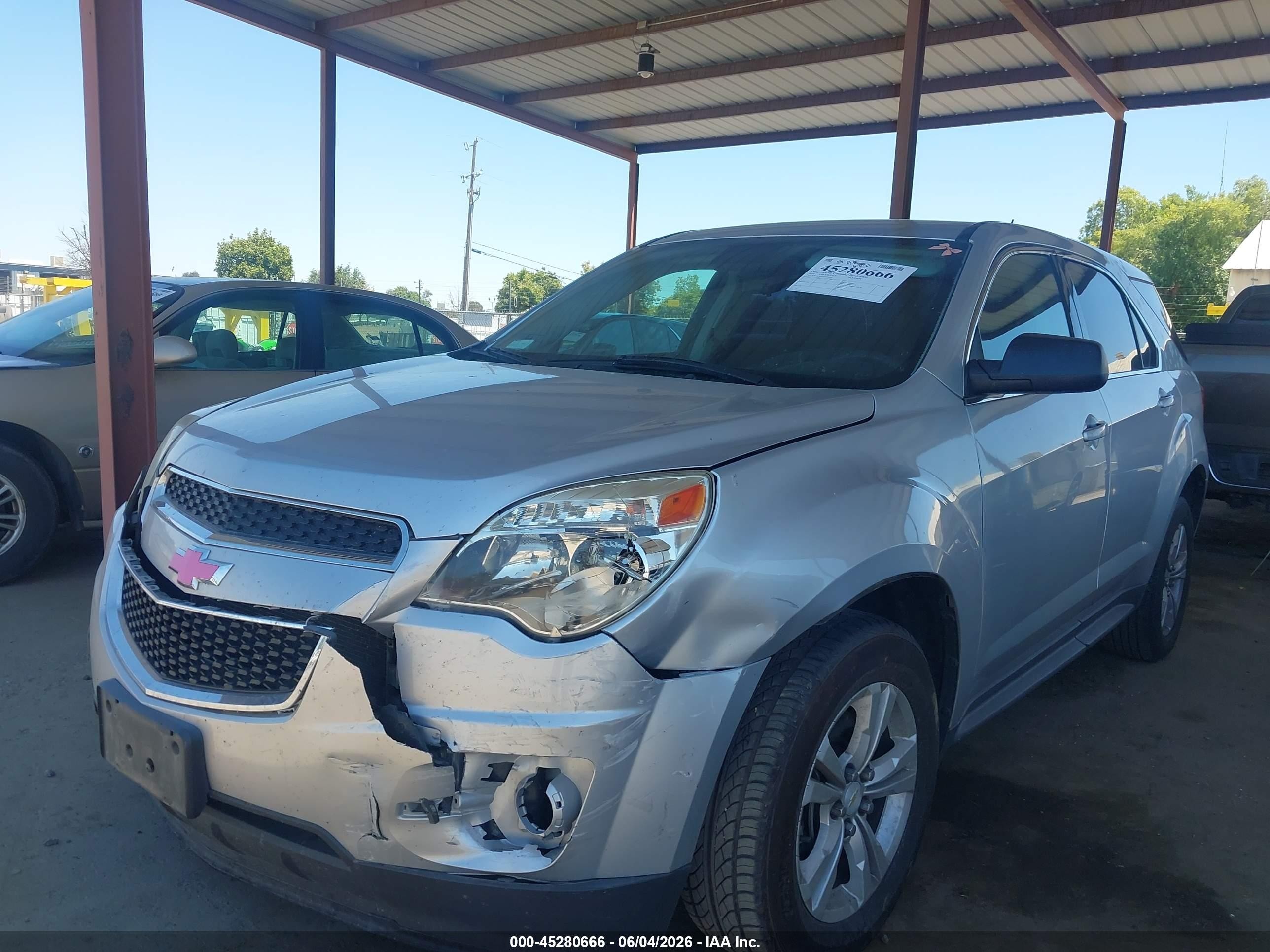 2014 Chevrolet Equinox Ls Silver vin: 1GNALAEK3EZ121658