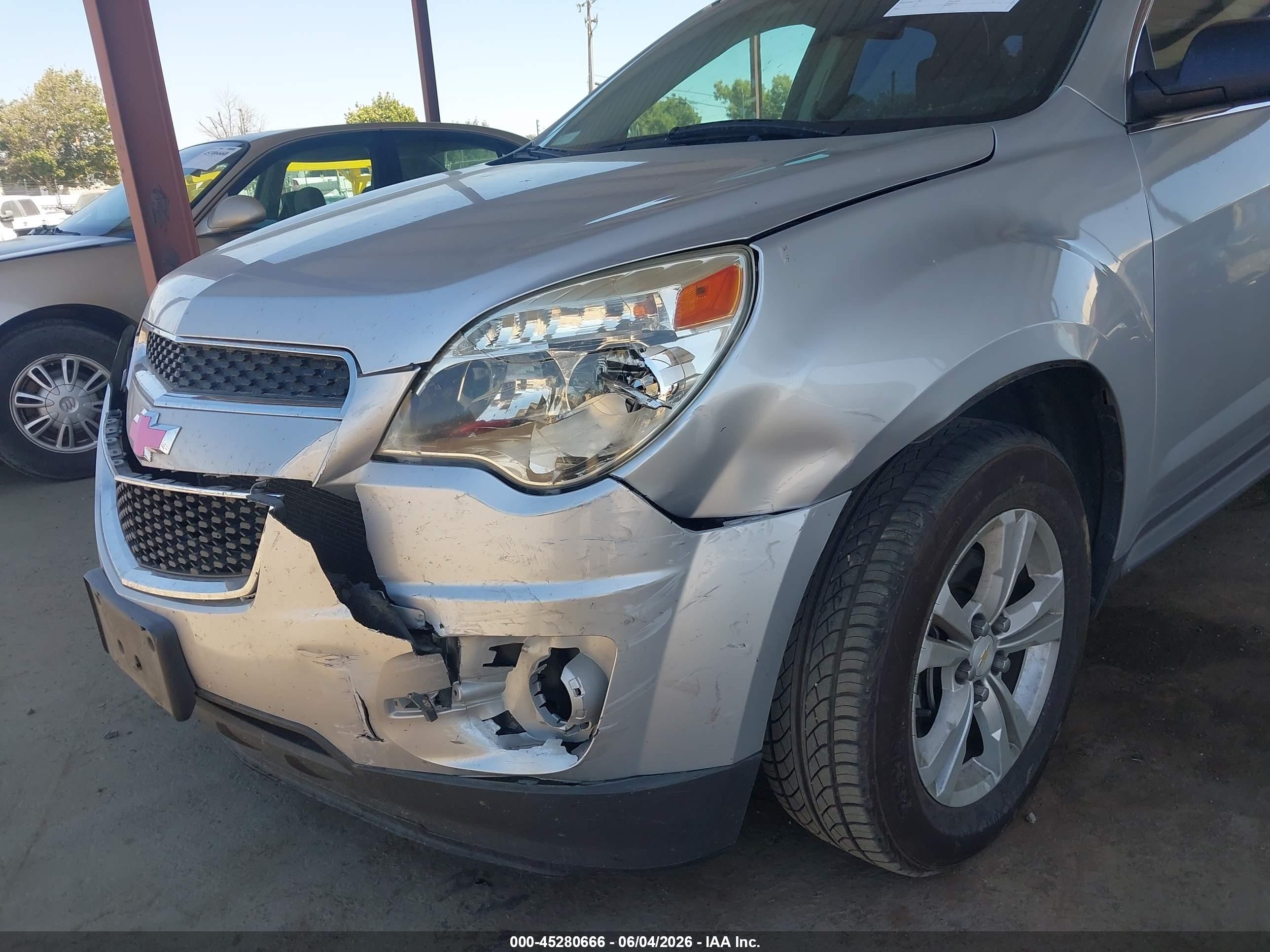 2014 Chevrolet Equinox Ls Silver vin: 1GNALAEK3EZ121658