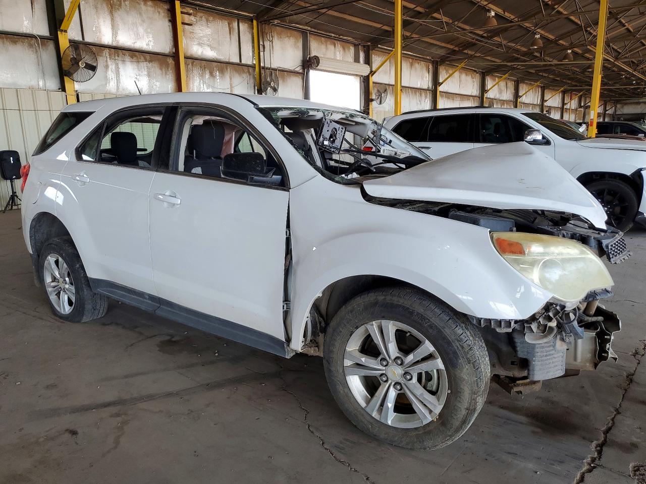 2014 Chevrolet Equinox Ls White vin: 1GNALAEK4EZ133625