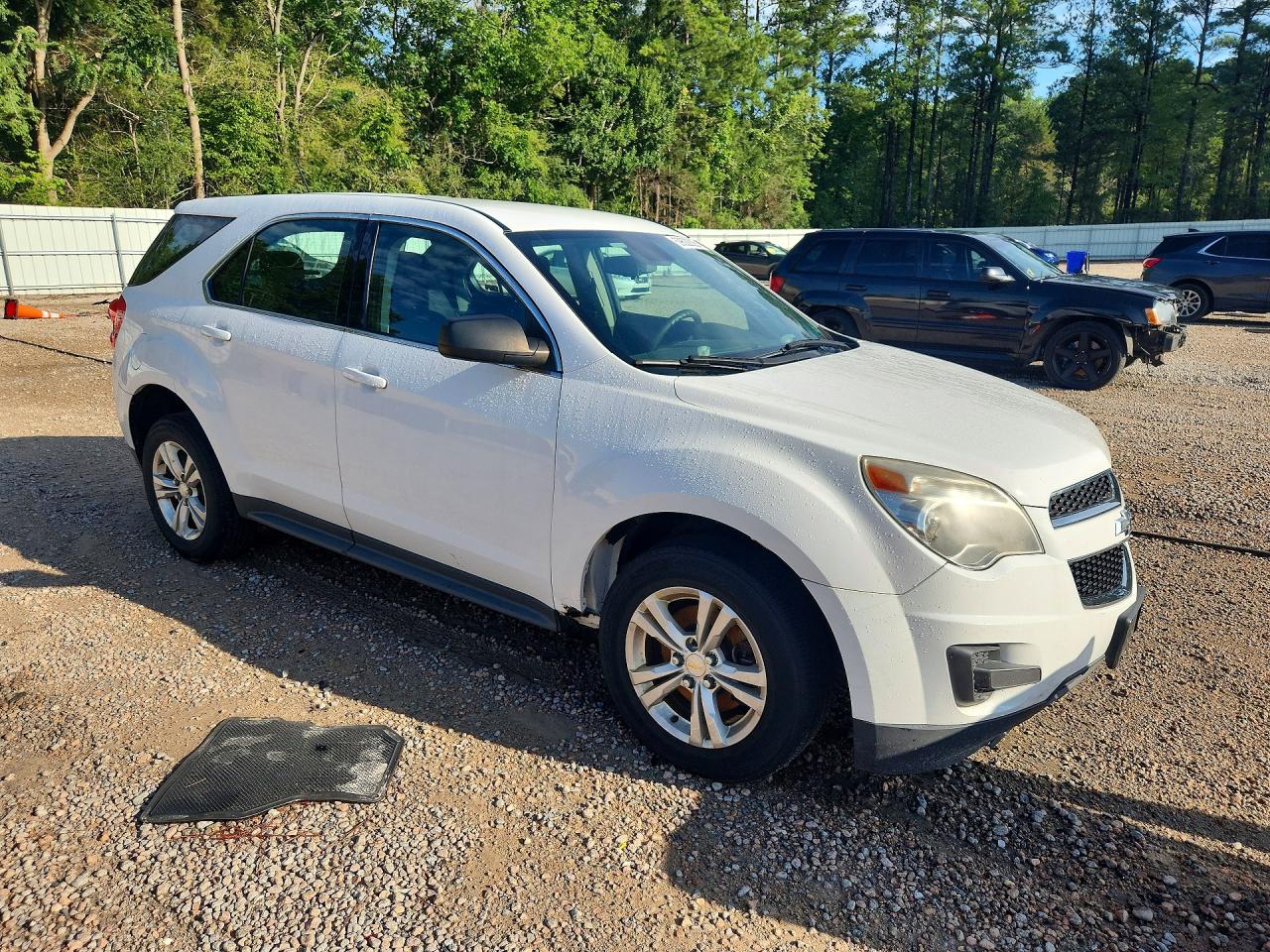 2015 Chevrolet Equinox Ls White vin: 1GNALAEK5FZ108007