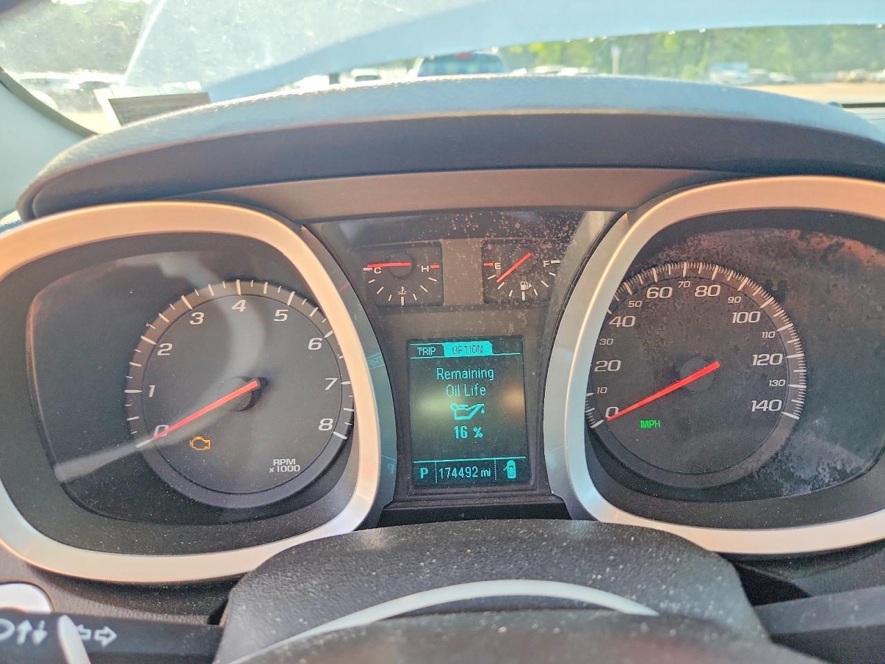 2015 Chevrolet Equinox Ls White vin: 1GNALAEK5FZ108007