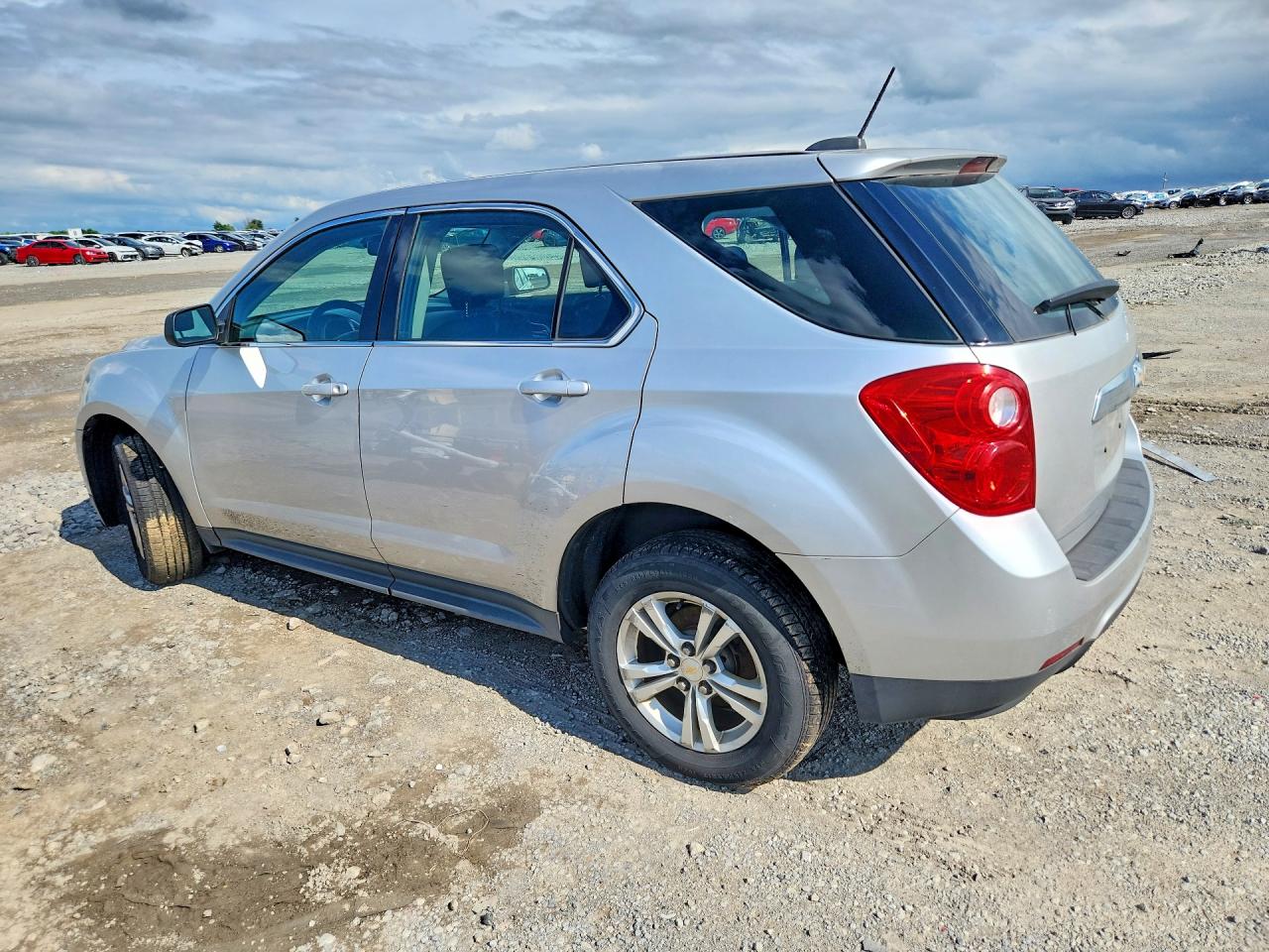 2015 Chevrolet Equinox Ls Silver vin: 1GNALAEK5FZ142738
