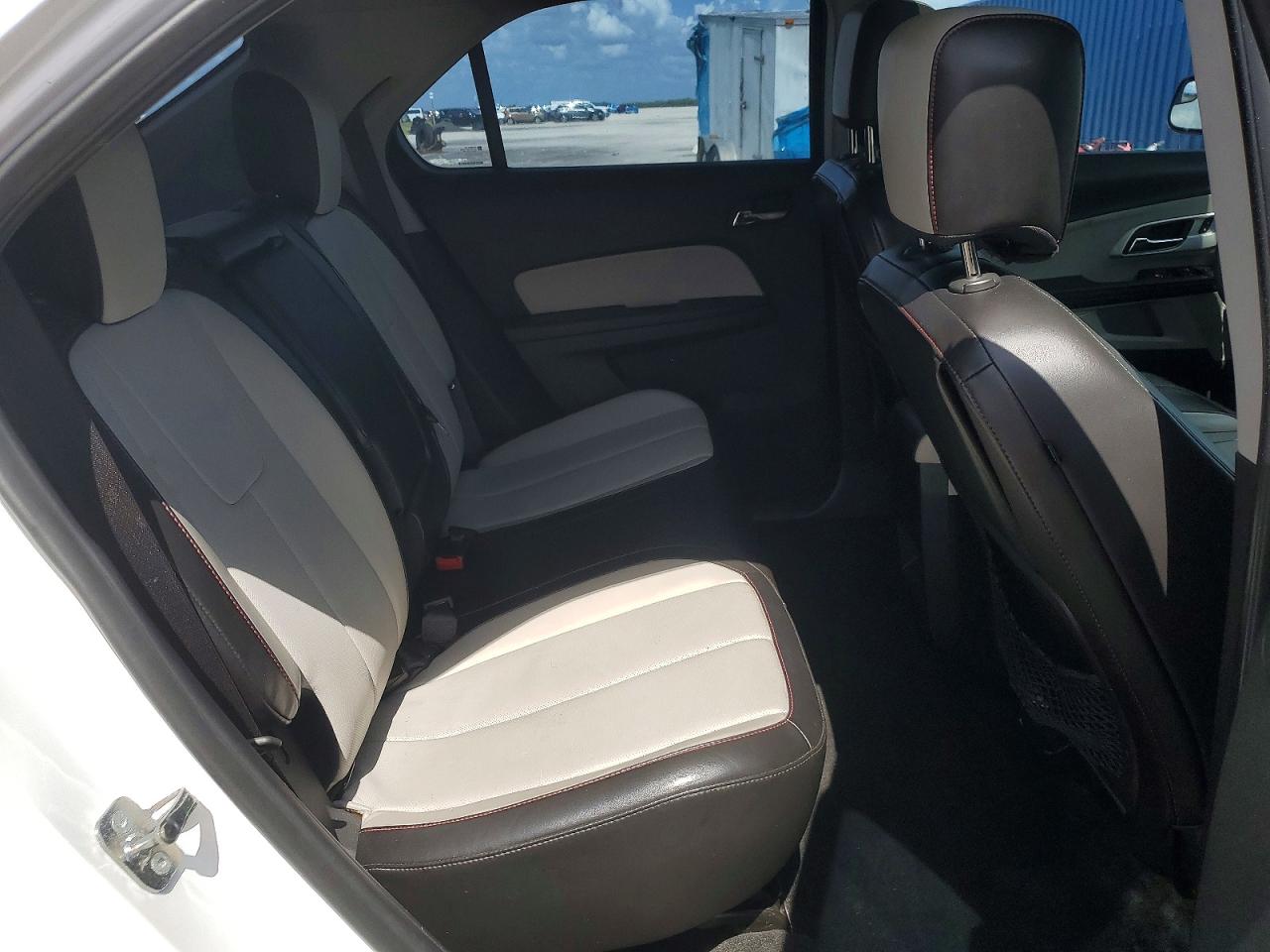 2014 Chevrolet Equinox Ls White vin: 1GNALAEK6EZ116406