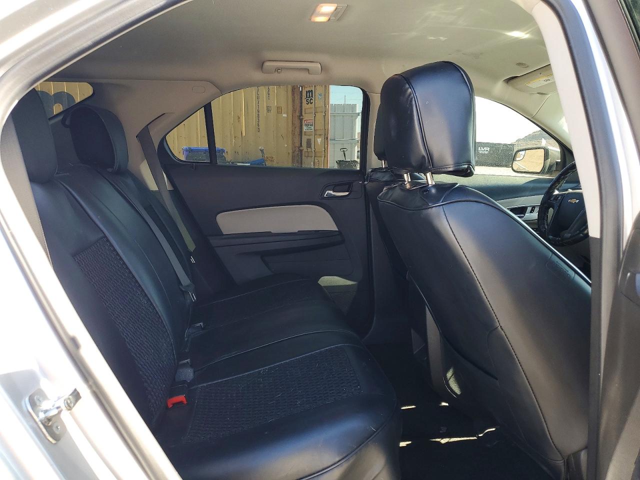 2014 Chevrolet Equinox Ls Silver vin: 1GNALAEK7EZ111618