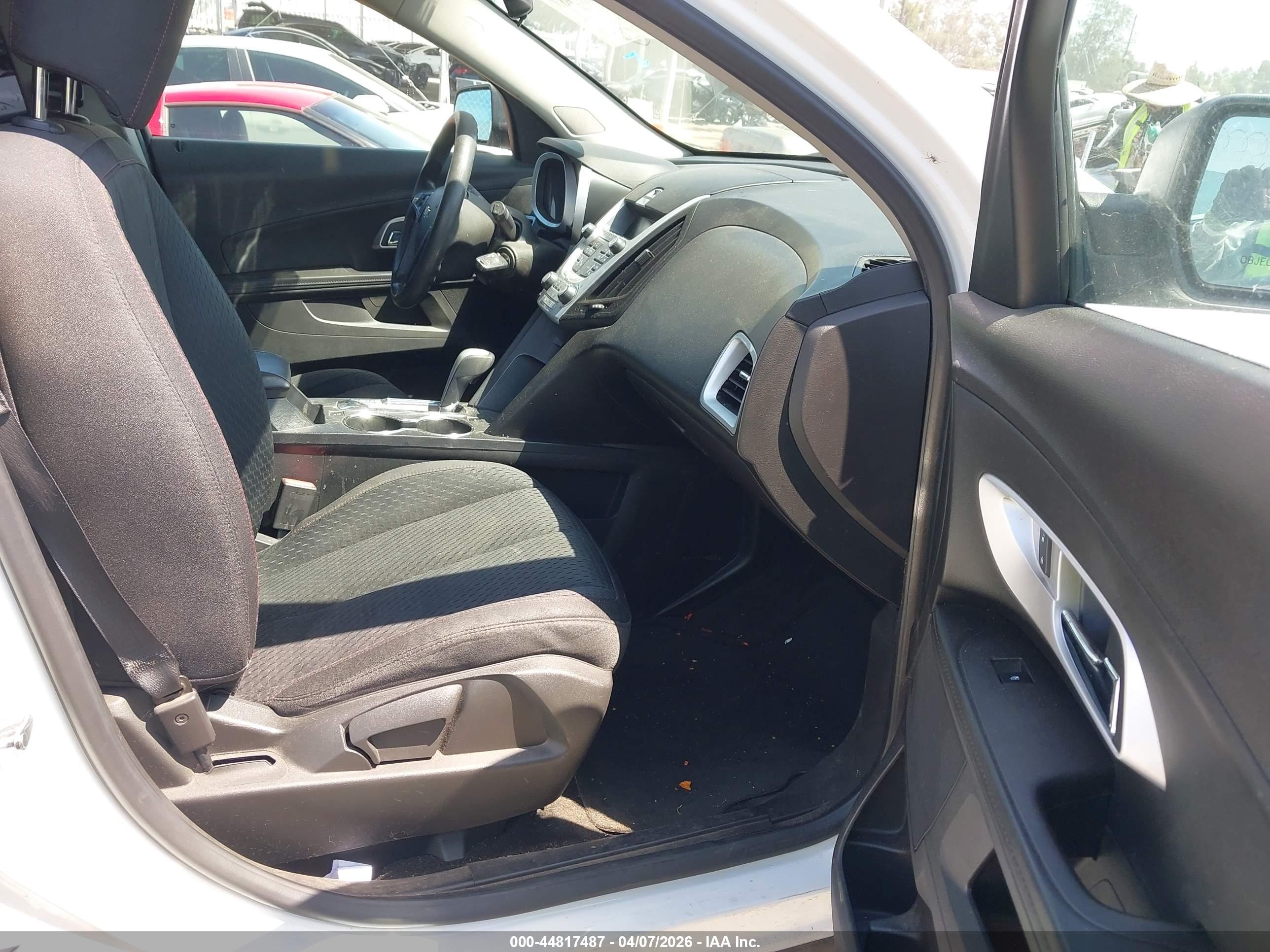 2015 Chevrolet Equinox Ls White vin: 1GNALAEK7FZ110888