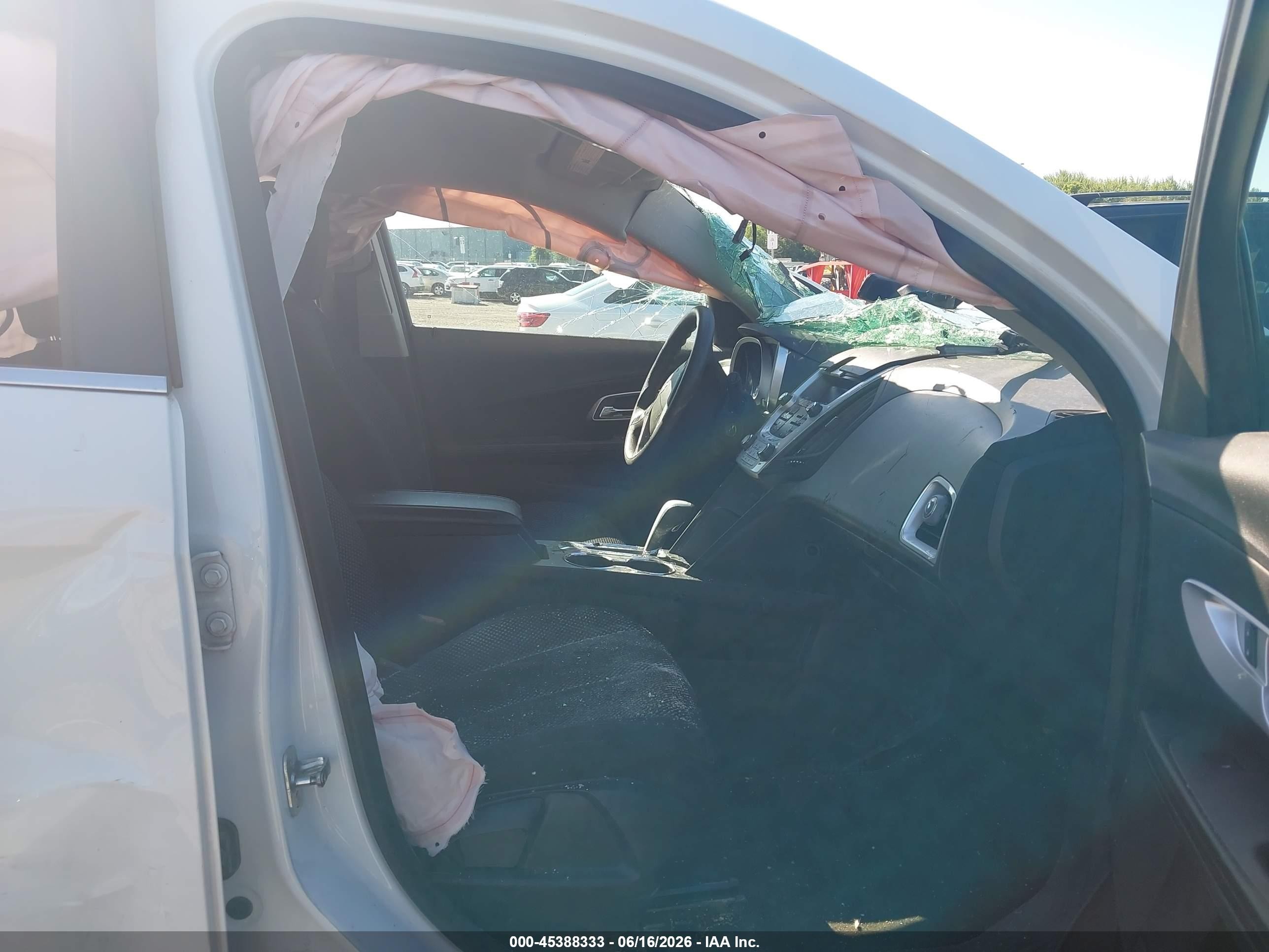 2015 Chevrolet Equinox Ls White vin: 1GNALAEK7FZ135287