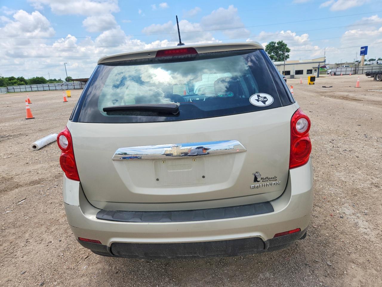 2015 Chevrolet Equinox Ls Золотой vin: 1GNALAEK7FZ141087