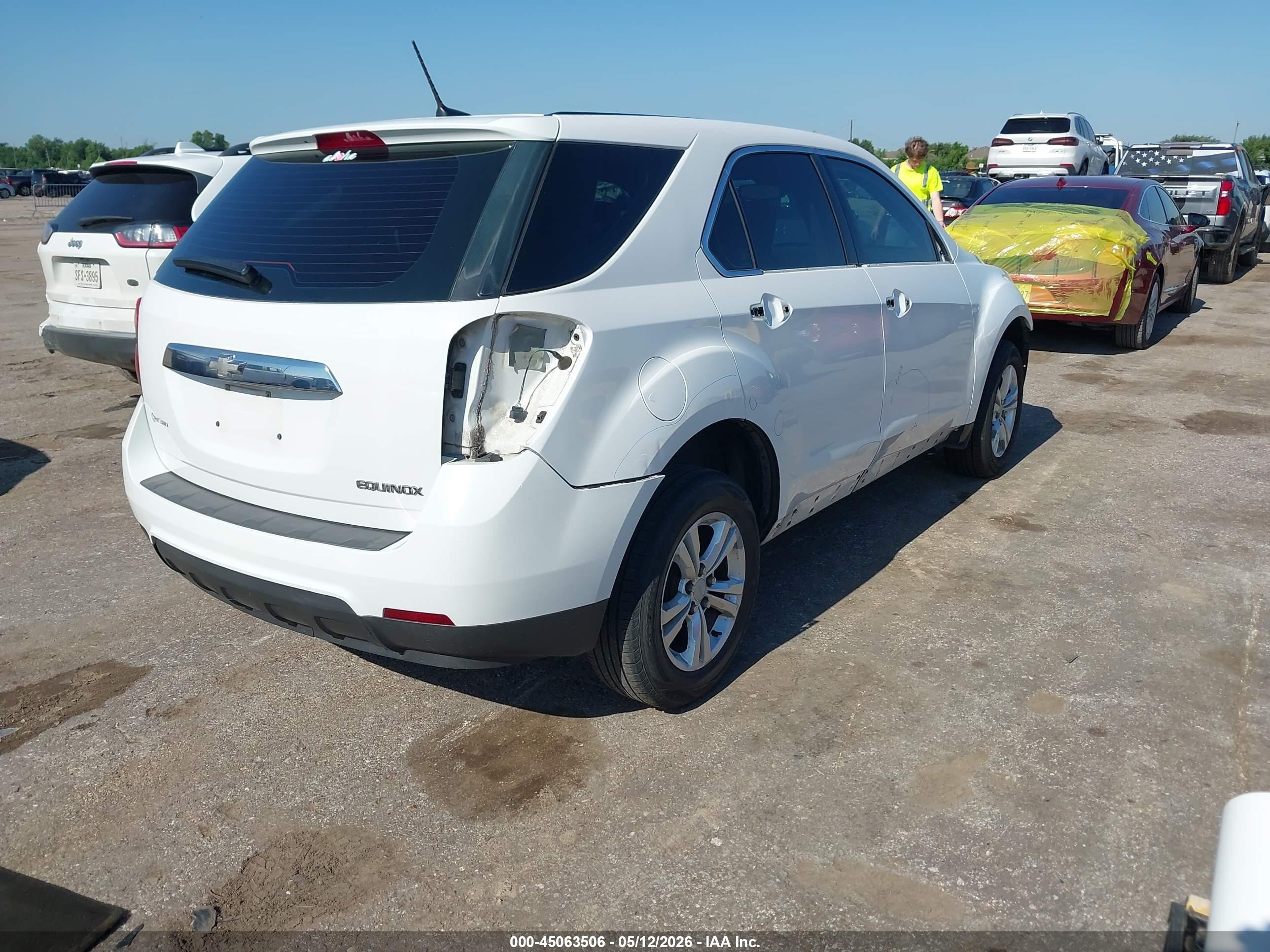 2014 Chevrolet Equinox Ls White vin: 1GNALAEK8EZ136947